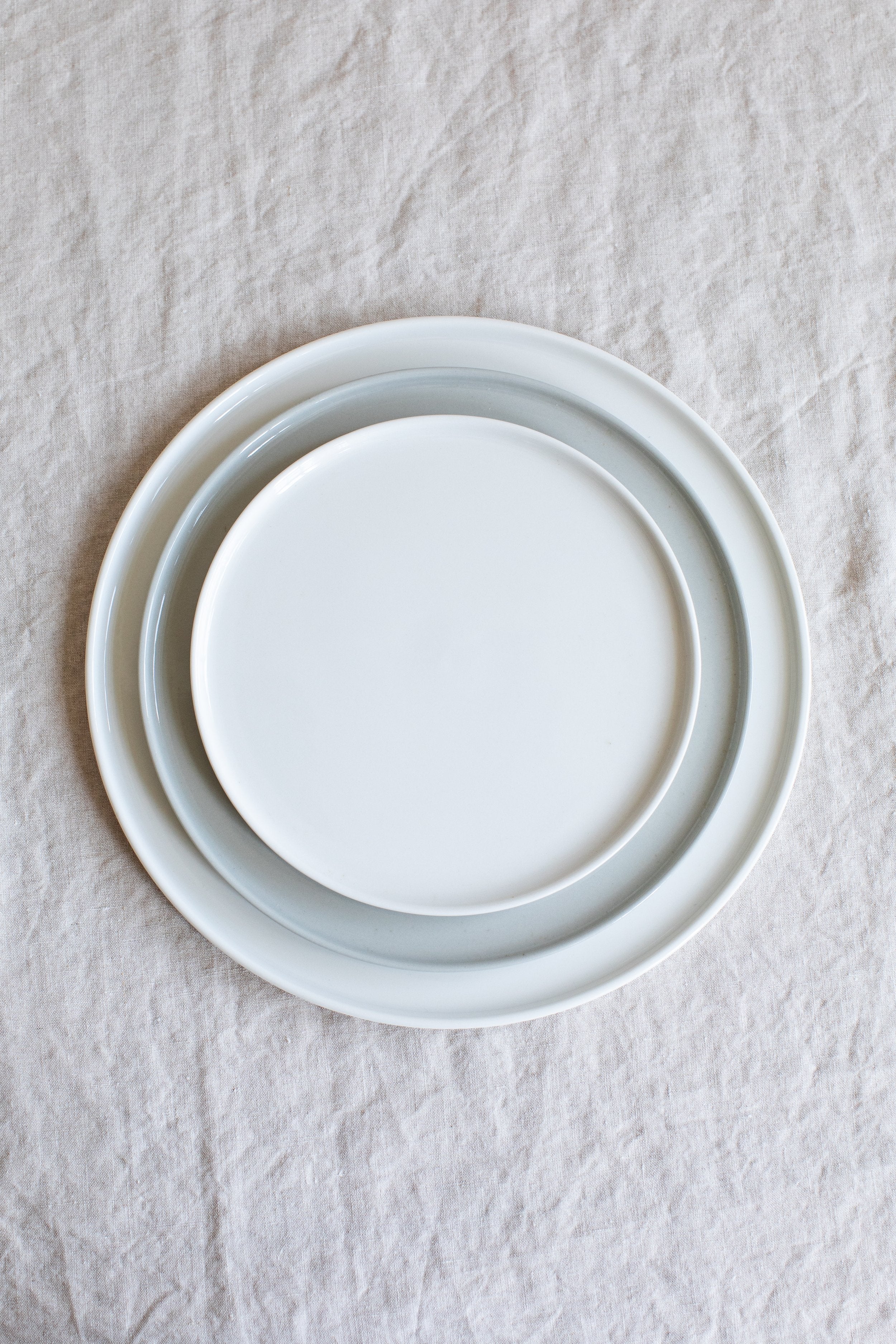 Cena Low Plate | Vincent Van Duysan | Serax – Hoppe Shoppe