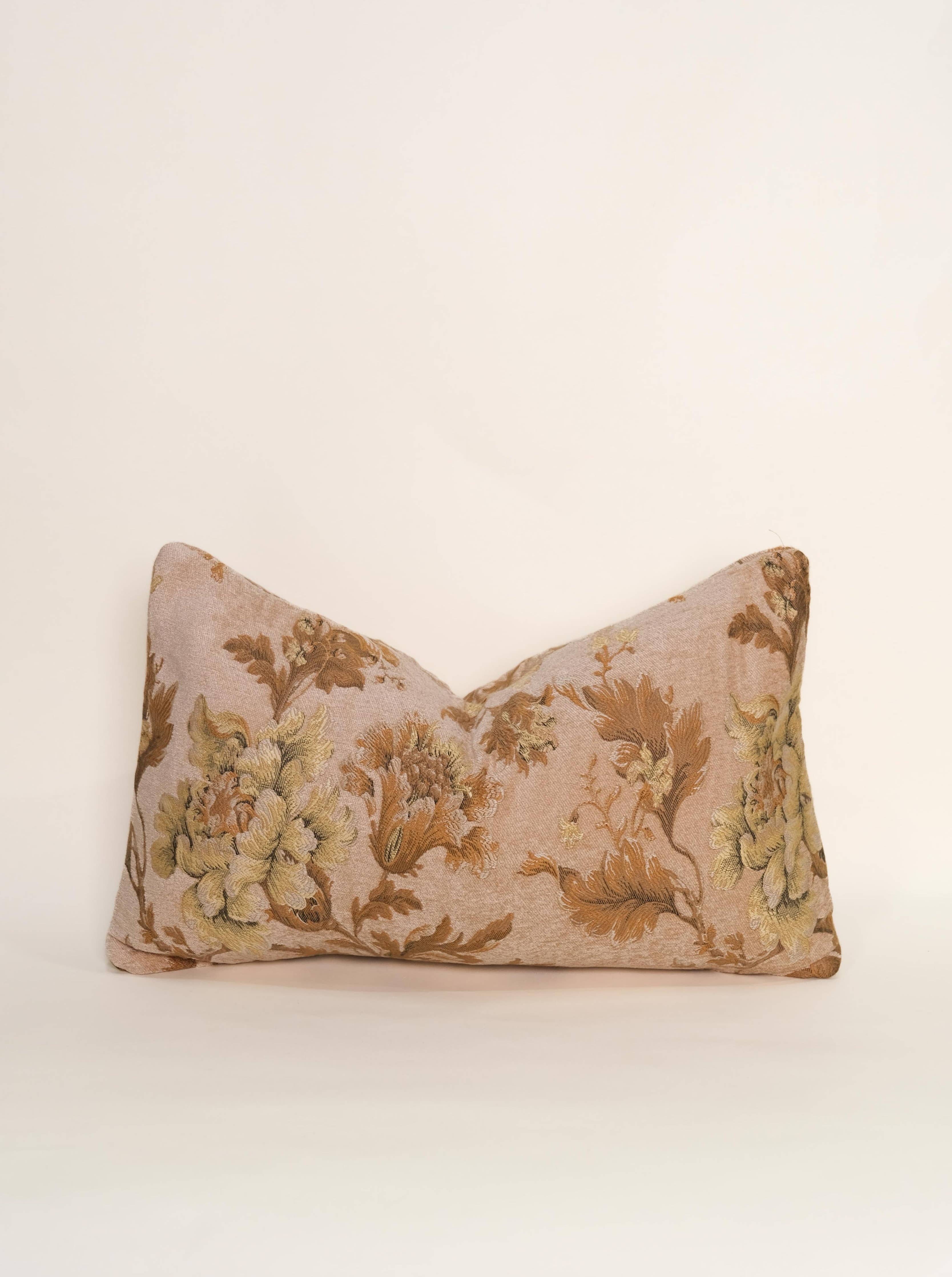 Benice Tapestry Lumbar - Thumbnail 3