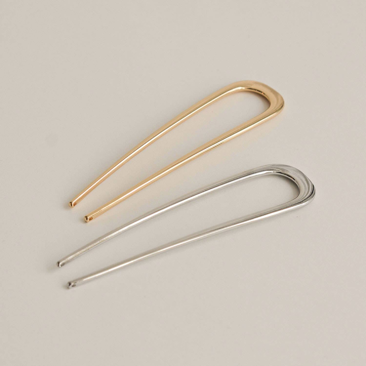 Minimalist Bent U-Shaped Hair Stick in Gold