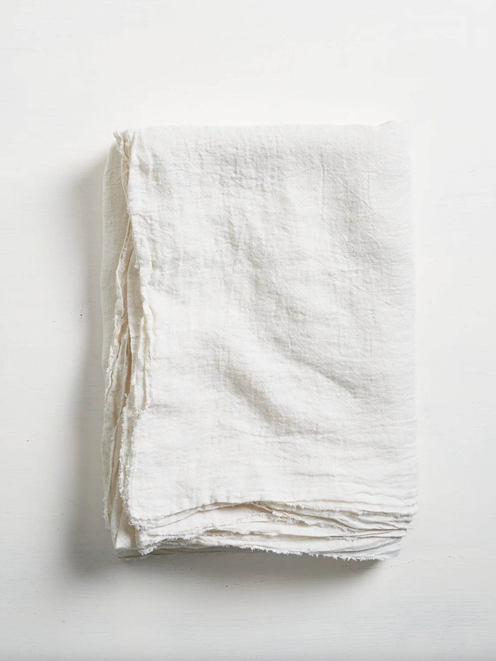 Philo Linen Tablecloth in White