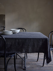 Philo Linen Tablecloth in Slate