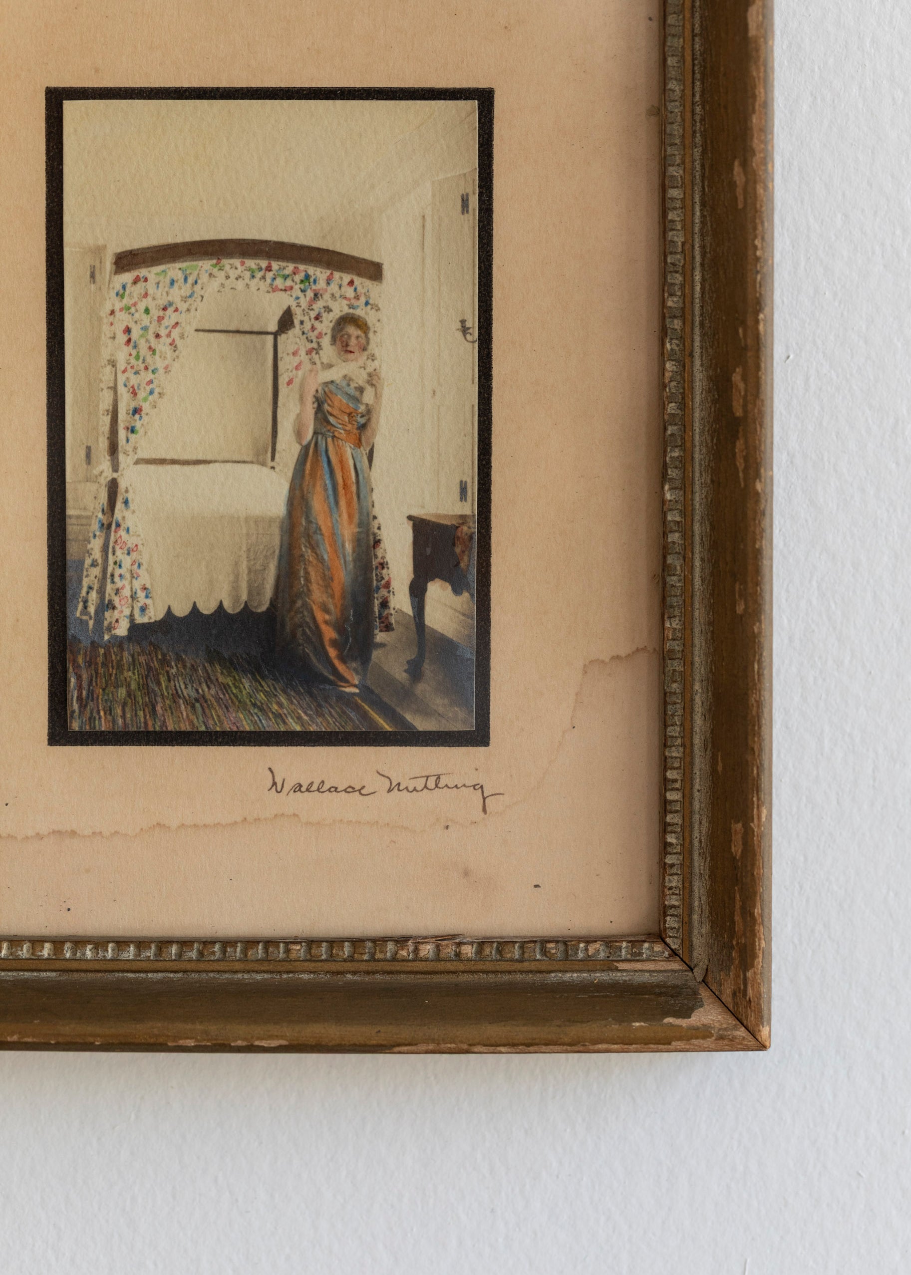 aaantique_watercolor_bedroom_woman-2.jpg