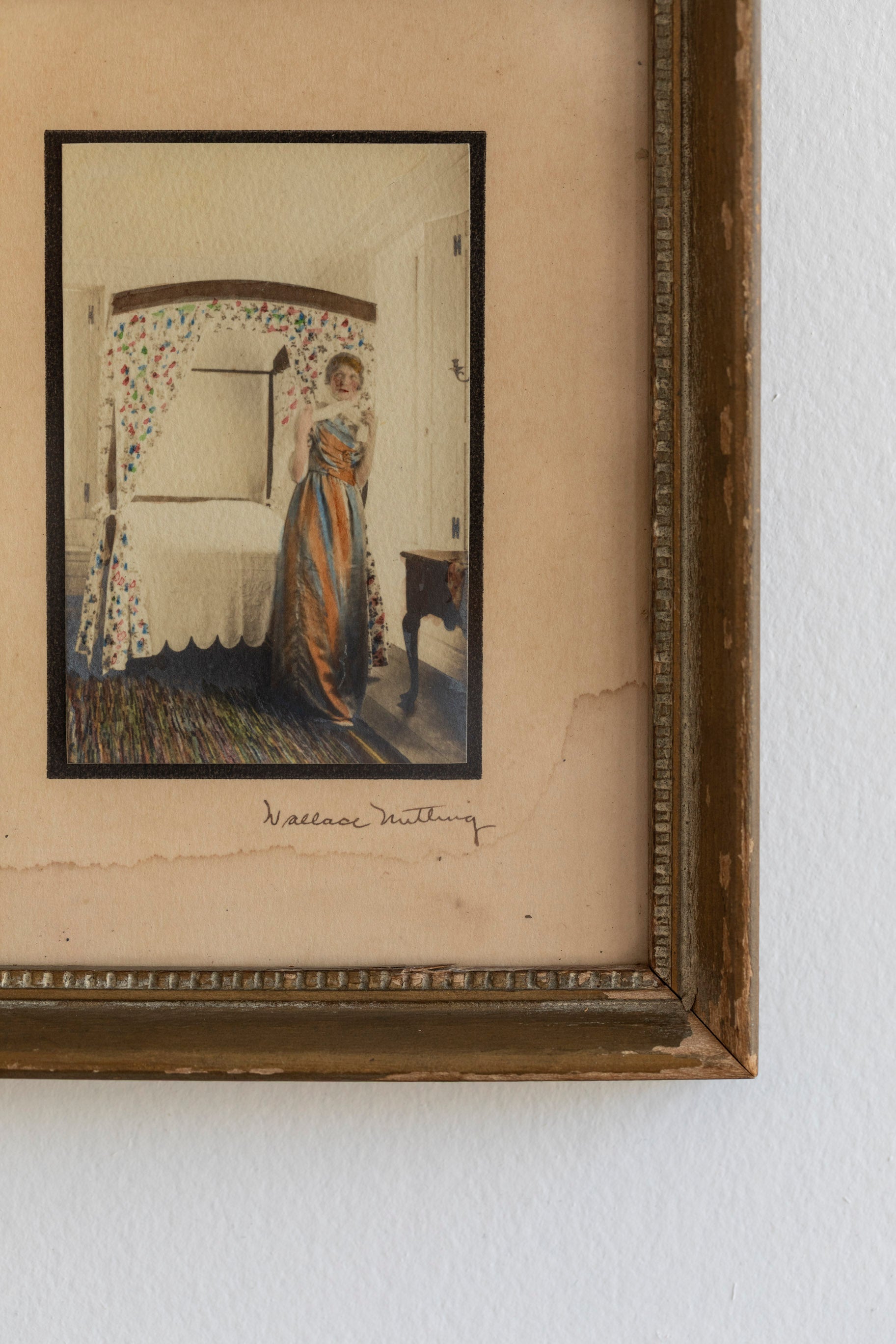 aaantique_watercolor_bedroom_woman-2.jpg