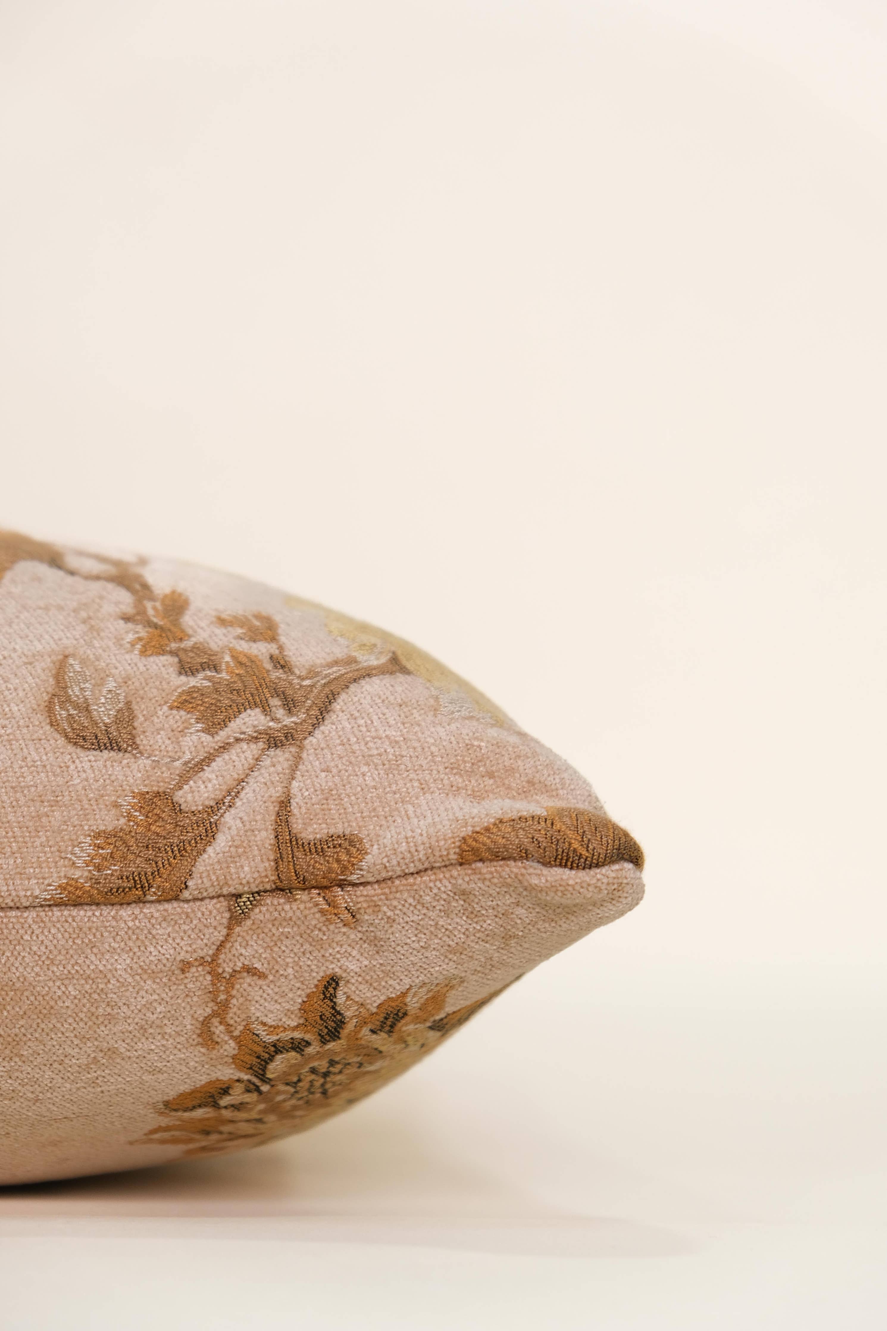 Benice Tapestry Lumbar