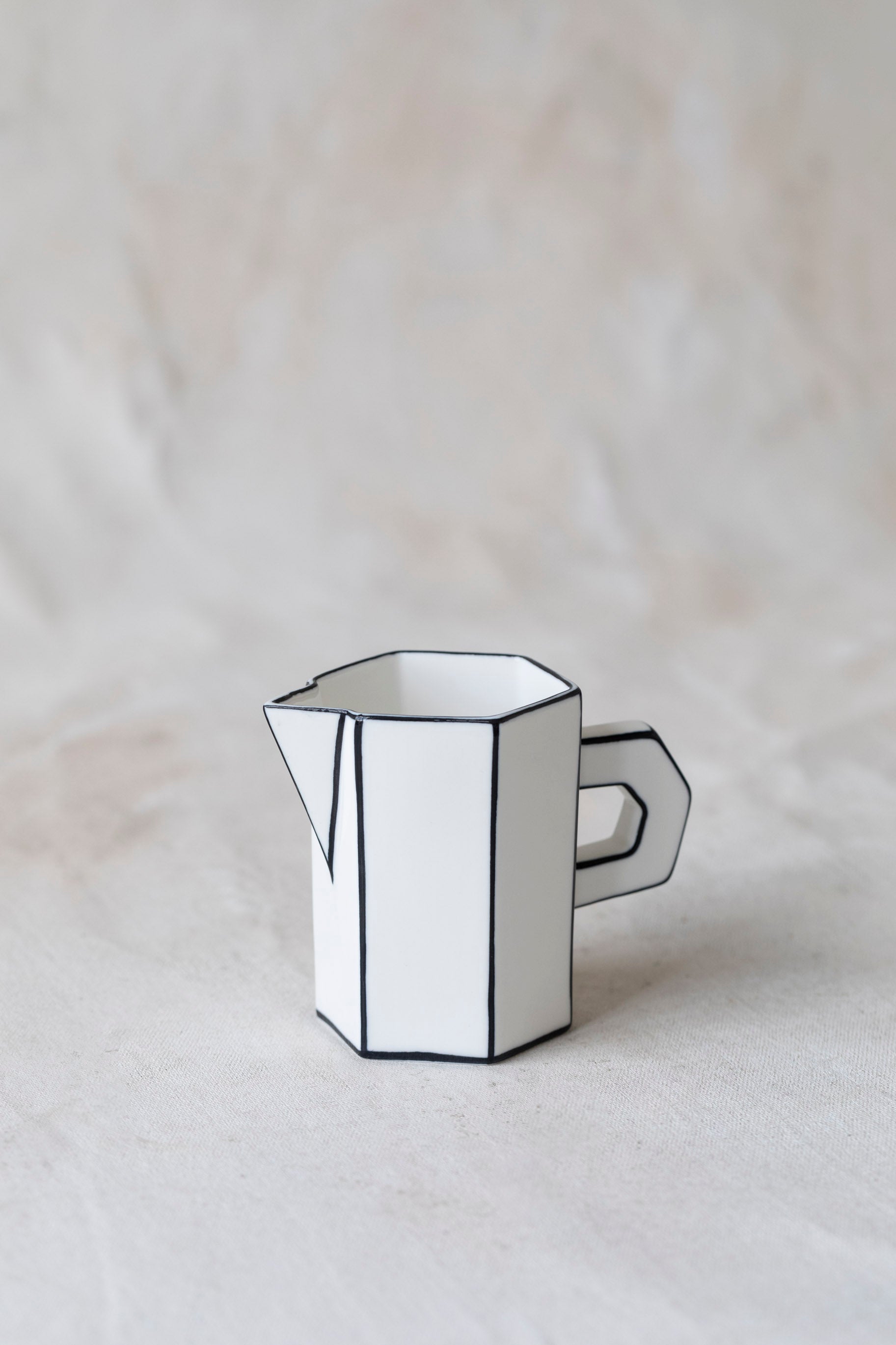 Carte Blanche Jug