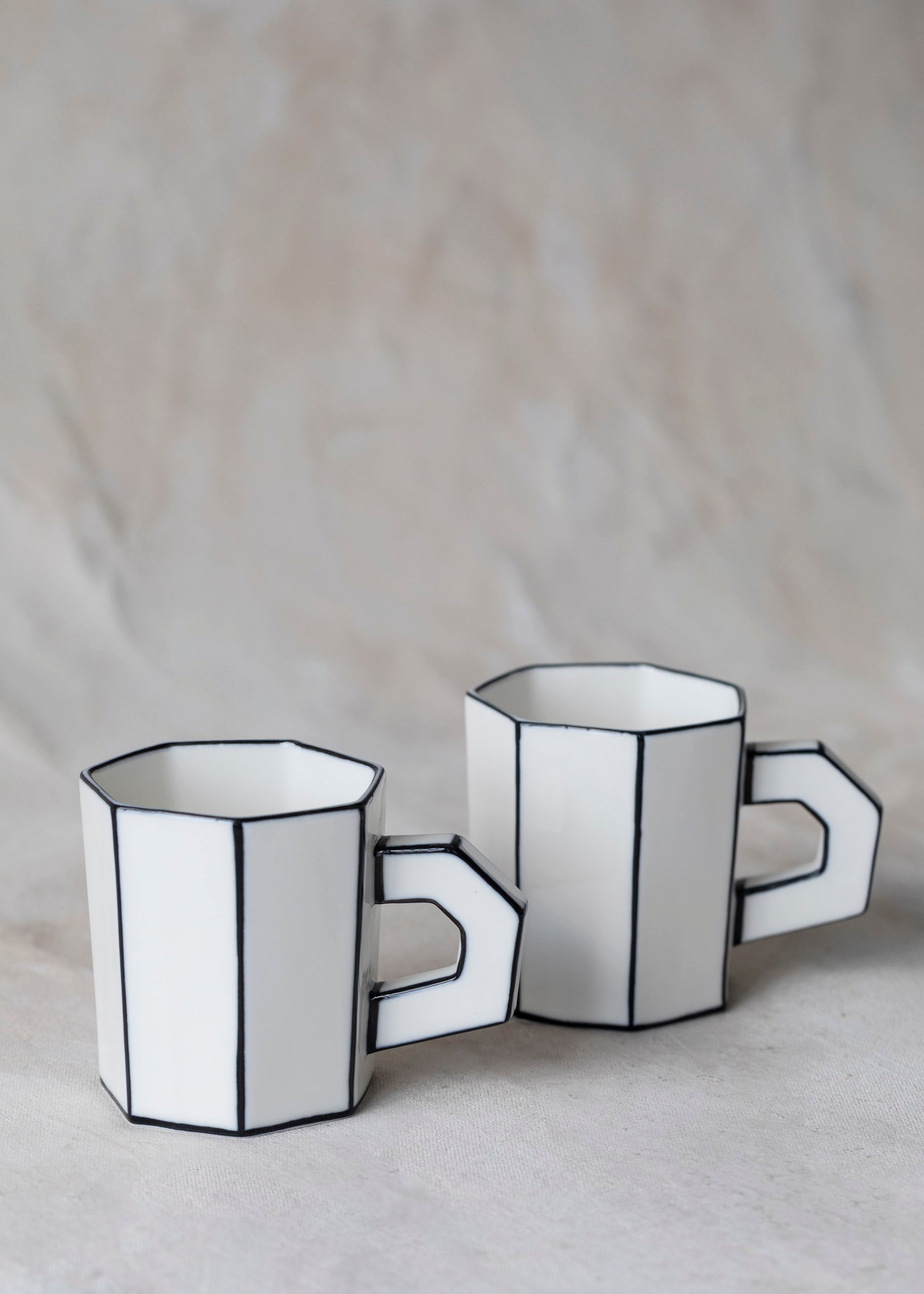 black_carte_blanche_tea_cup-4.jpg