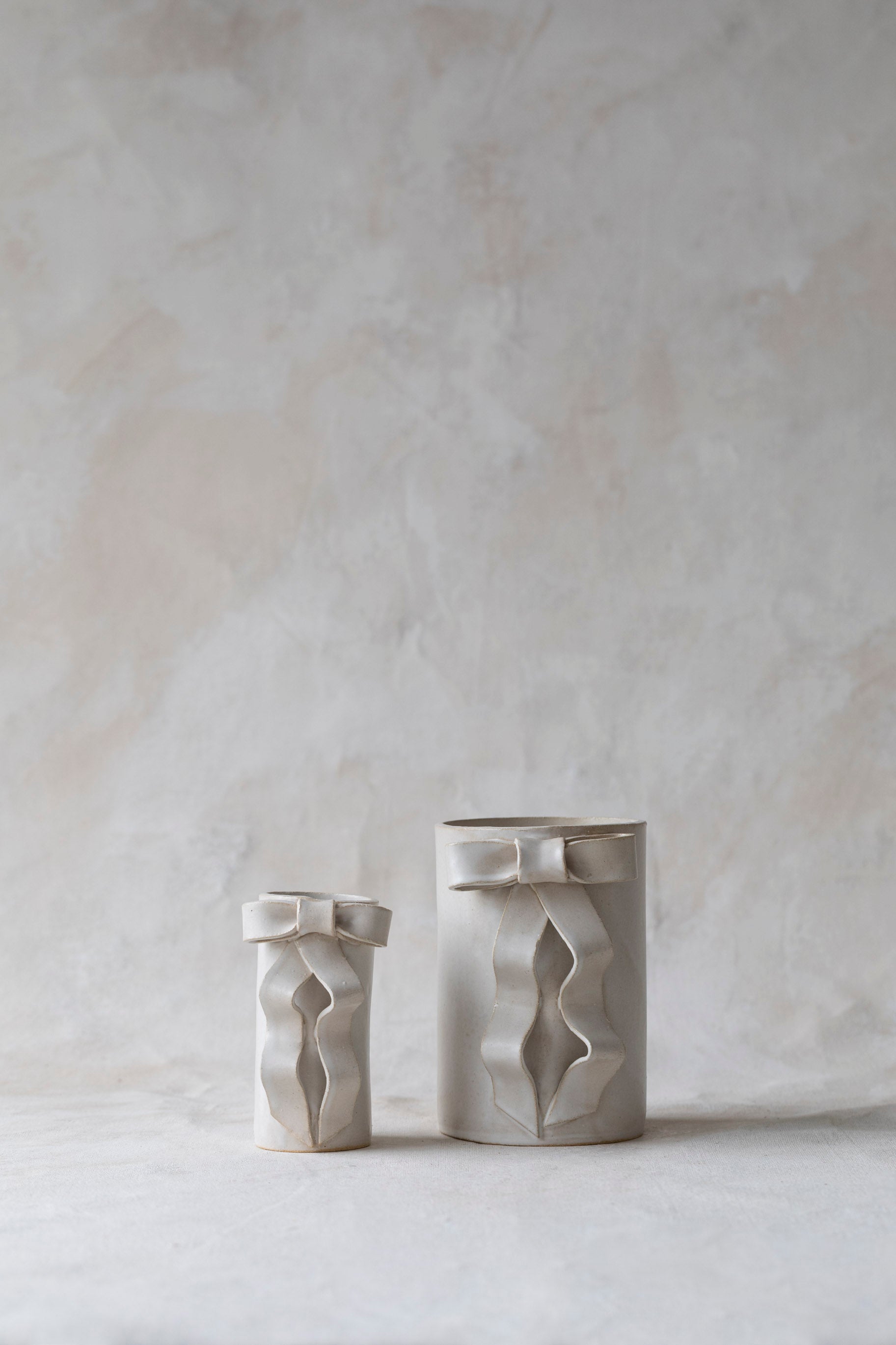 Ribbon Bow Vase