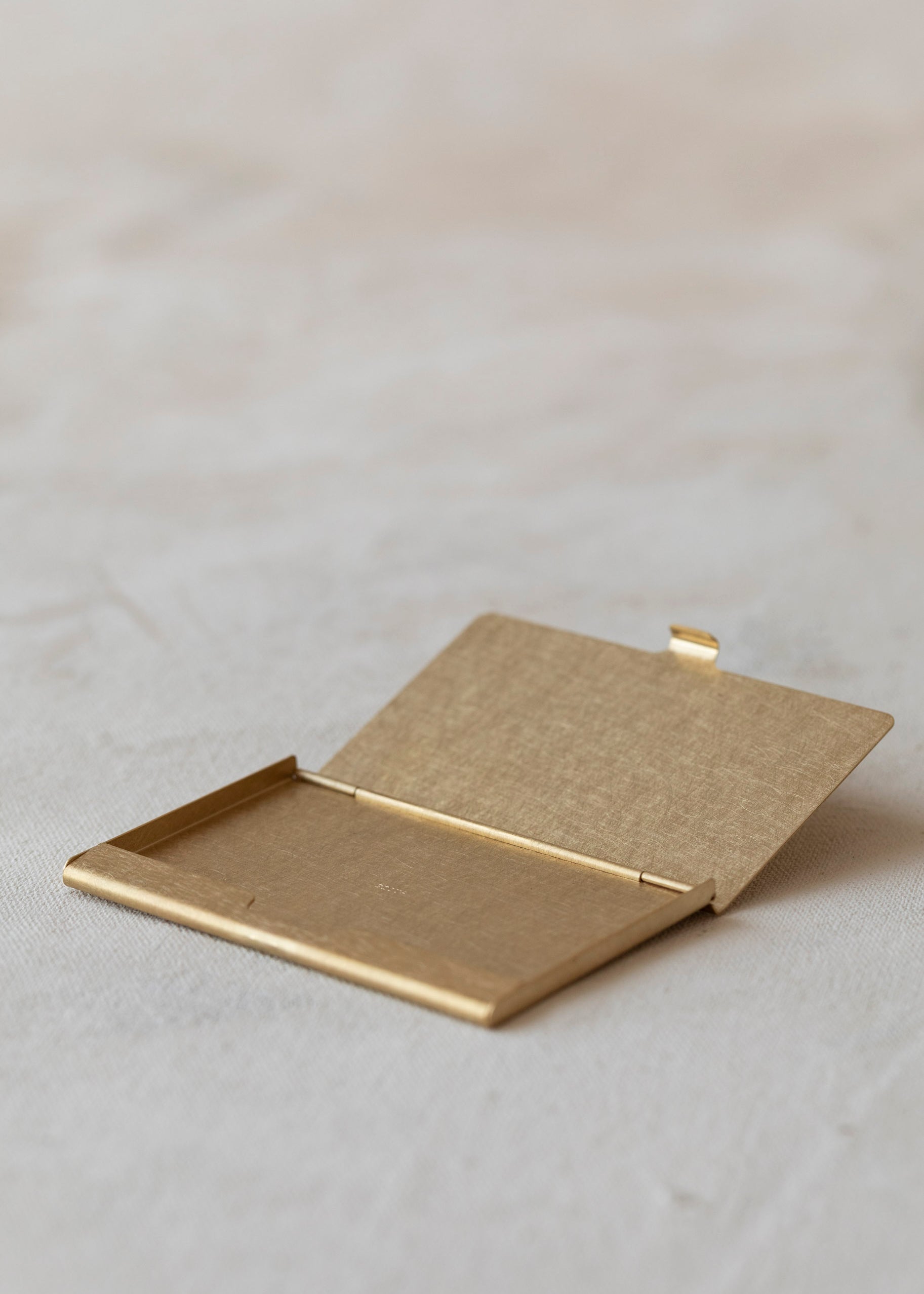 brass_card_holder-2.jpg