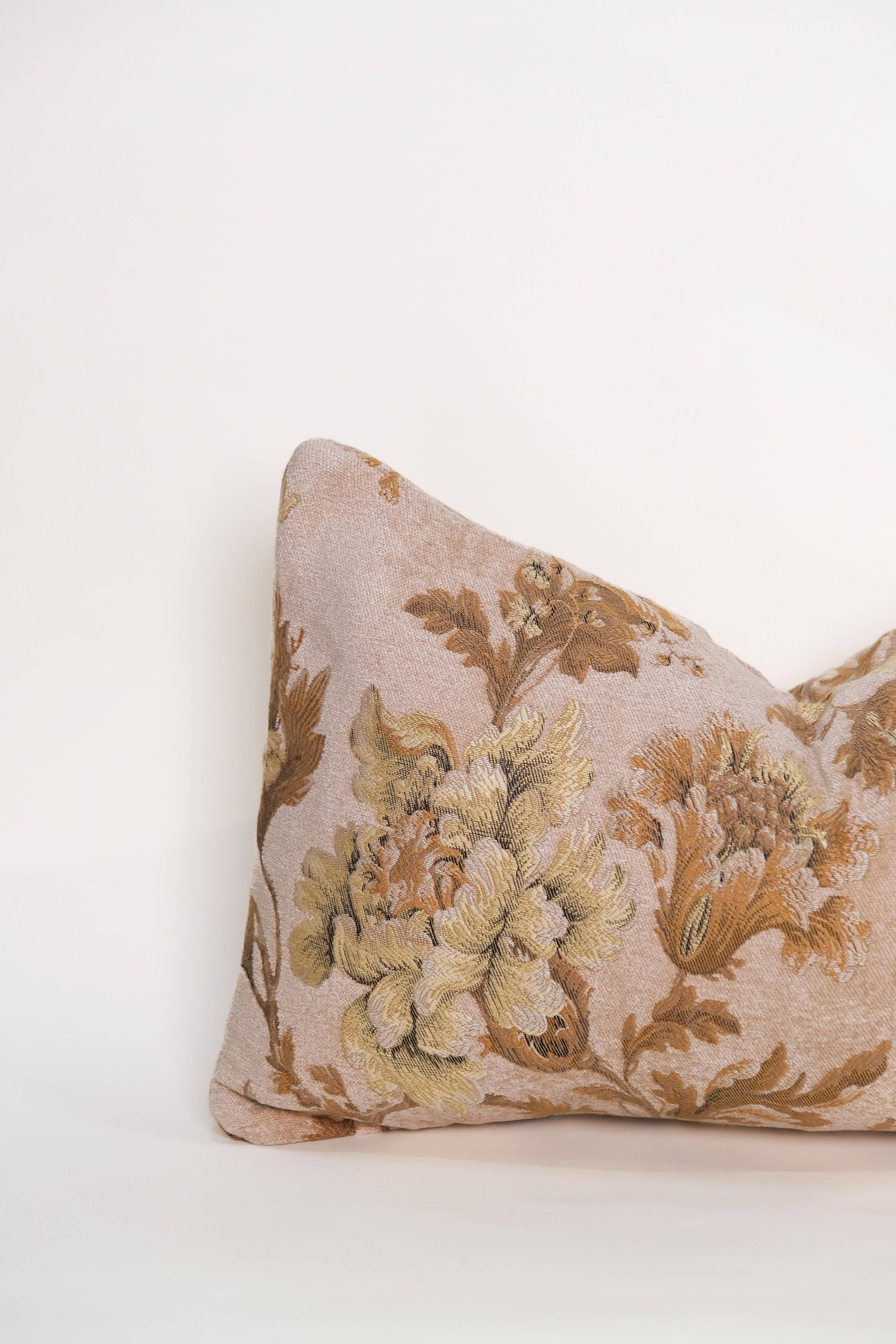 Benice Tapestry Lumbar - Thumbnail 2