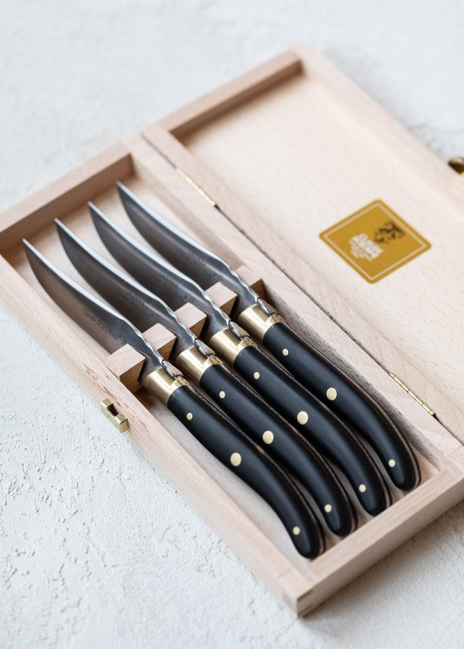claude_dozorme_laguiole_matte_black_steak_knife_set_4.jpg