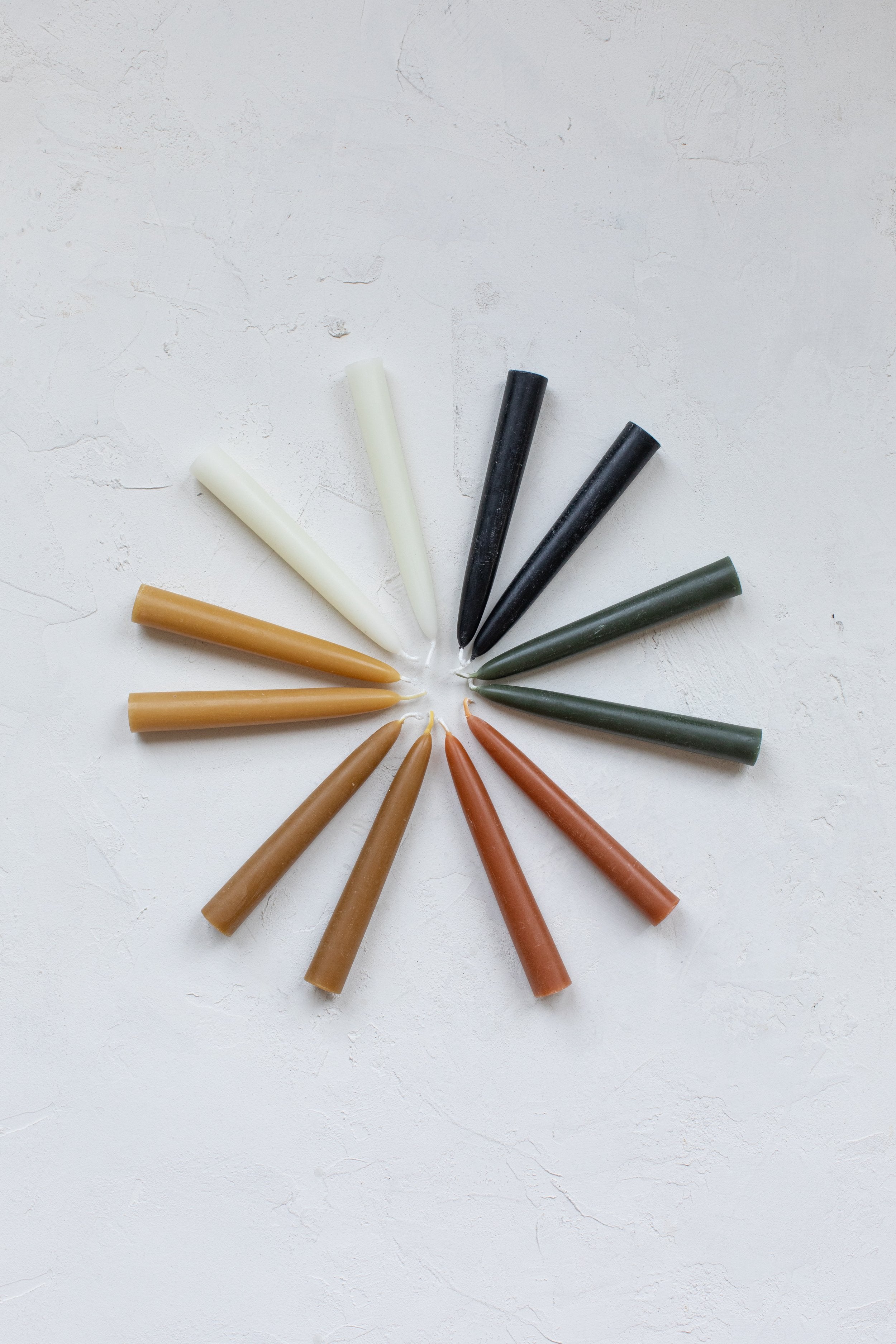 Greentree Beeswax Taper Candles - Thumbnail 3