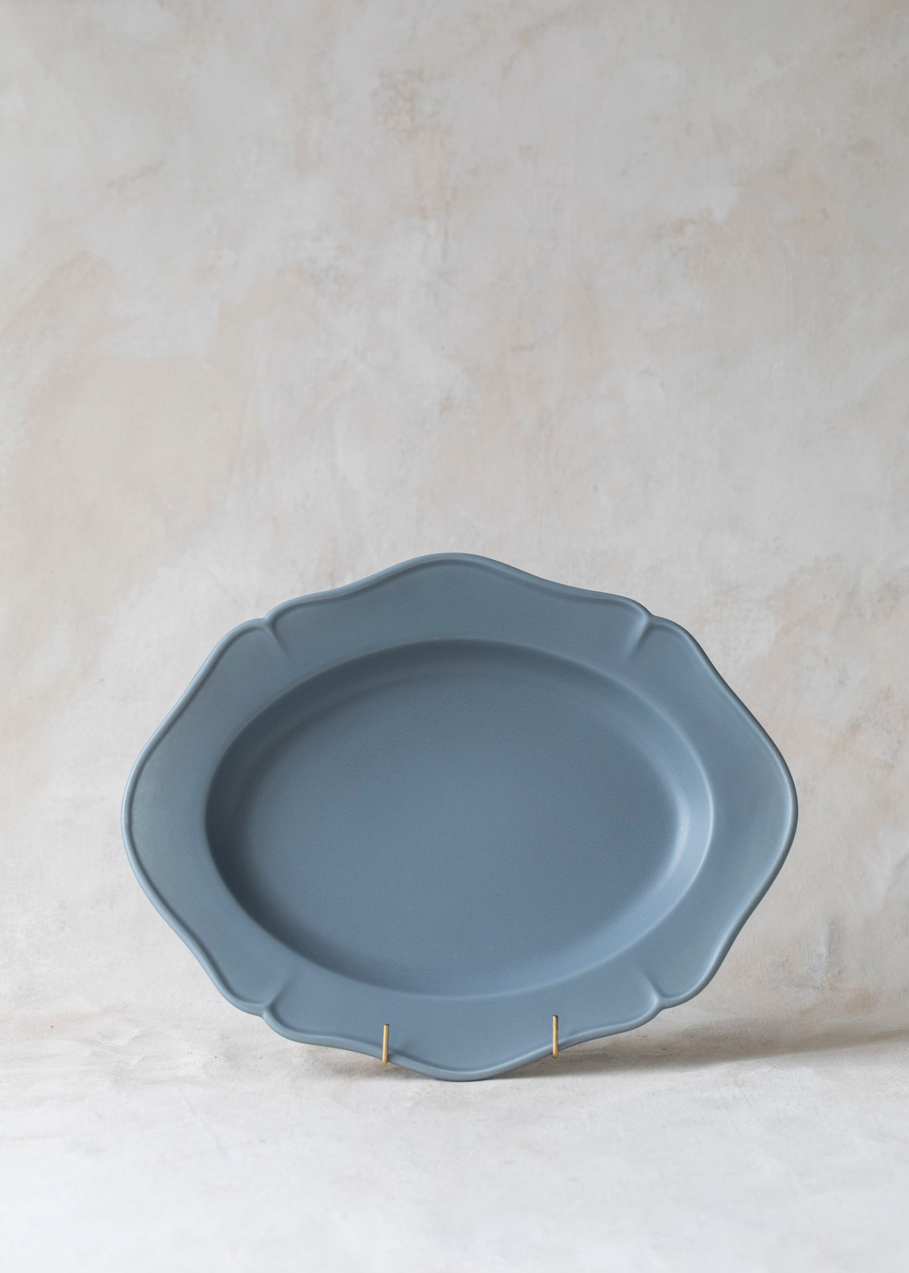 festone_oval_serving_platter-2_1462c333-b8f2-47d8-8e3c-c72653fcbdd3.jpg