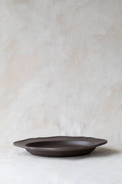Festone Oval Serving Platter in Mocha Brown