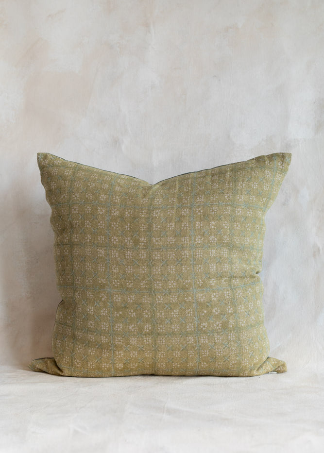 filling_spaces_linen_blockprint_pillow-12.jpg