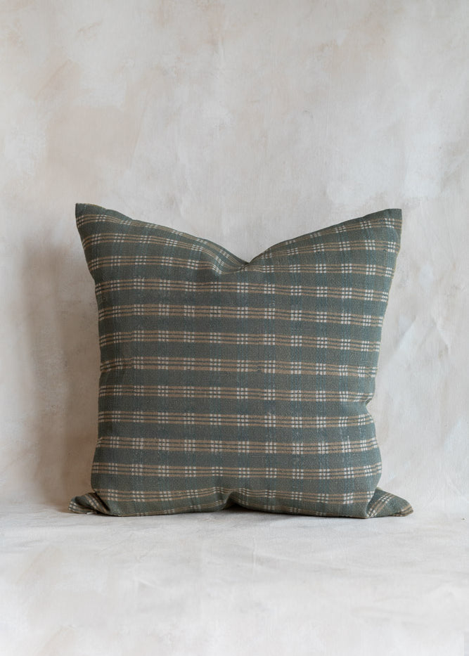 filling_spaces_linen_blockprint_pillow-9.jpg