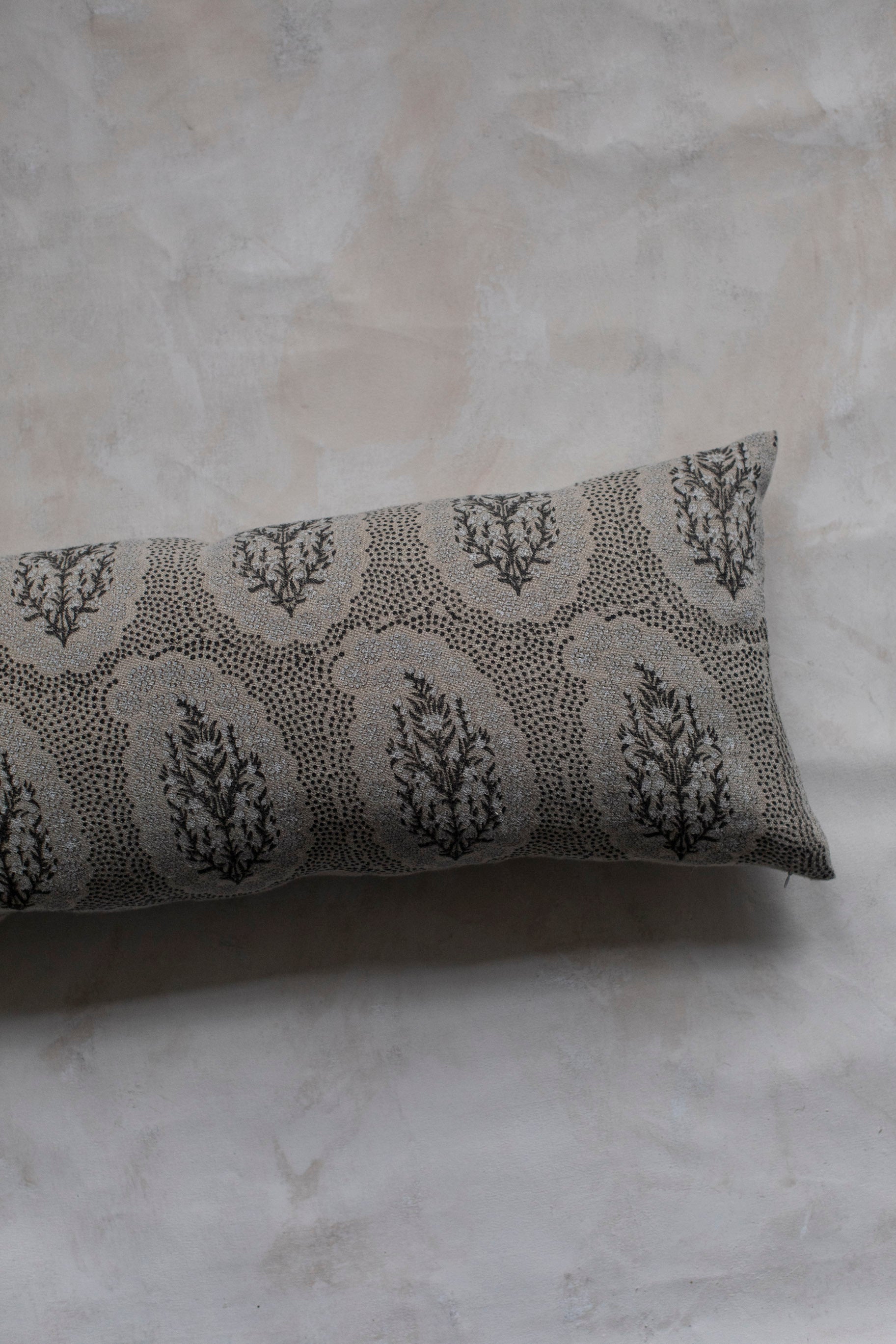 Winfleur Graphite Lumbar Pillow