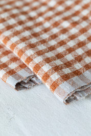 Two-Tone Gingham Linen Napkins in Cognac/Blue