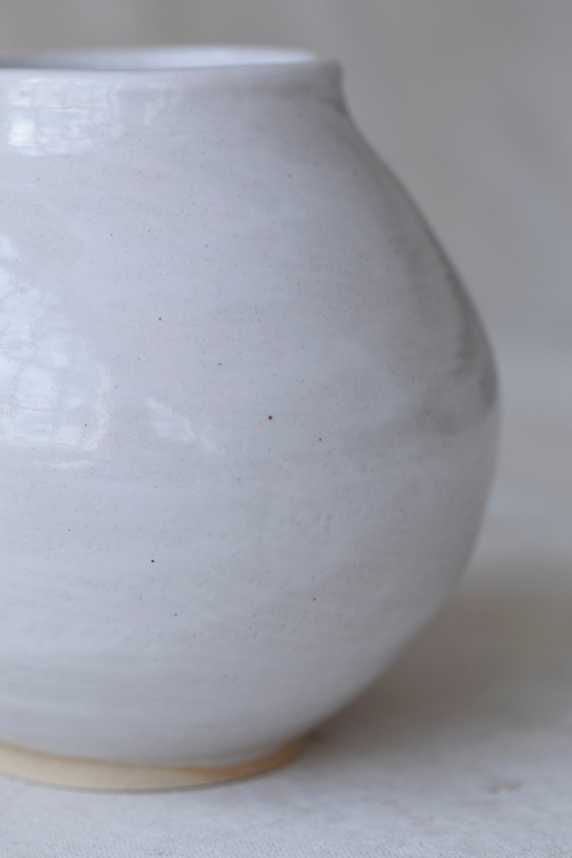 Small Glossy Moon Vase