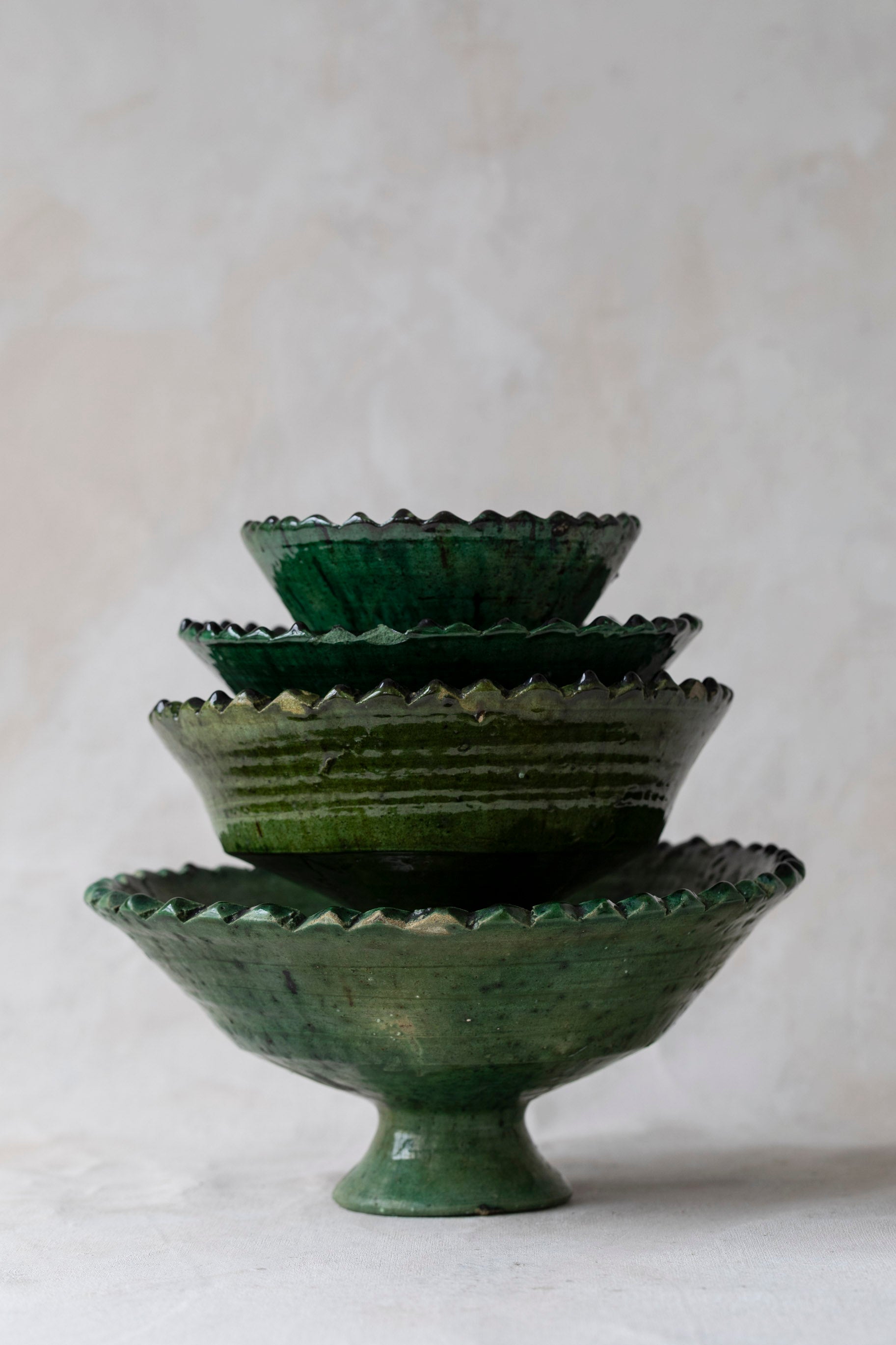 Green Tamegroute Jagged Edge Pedestal Bowl