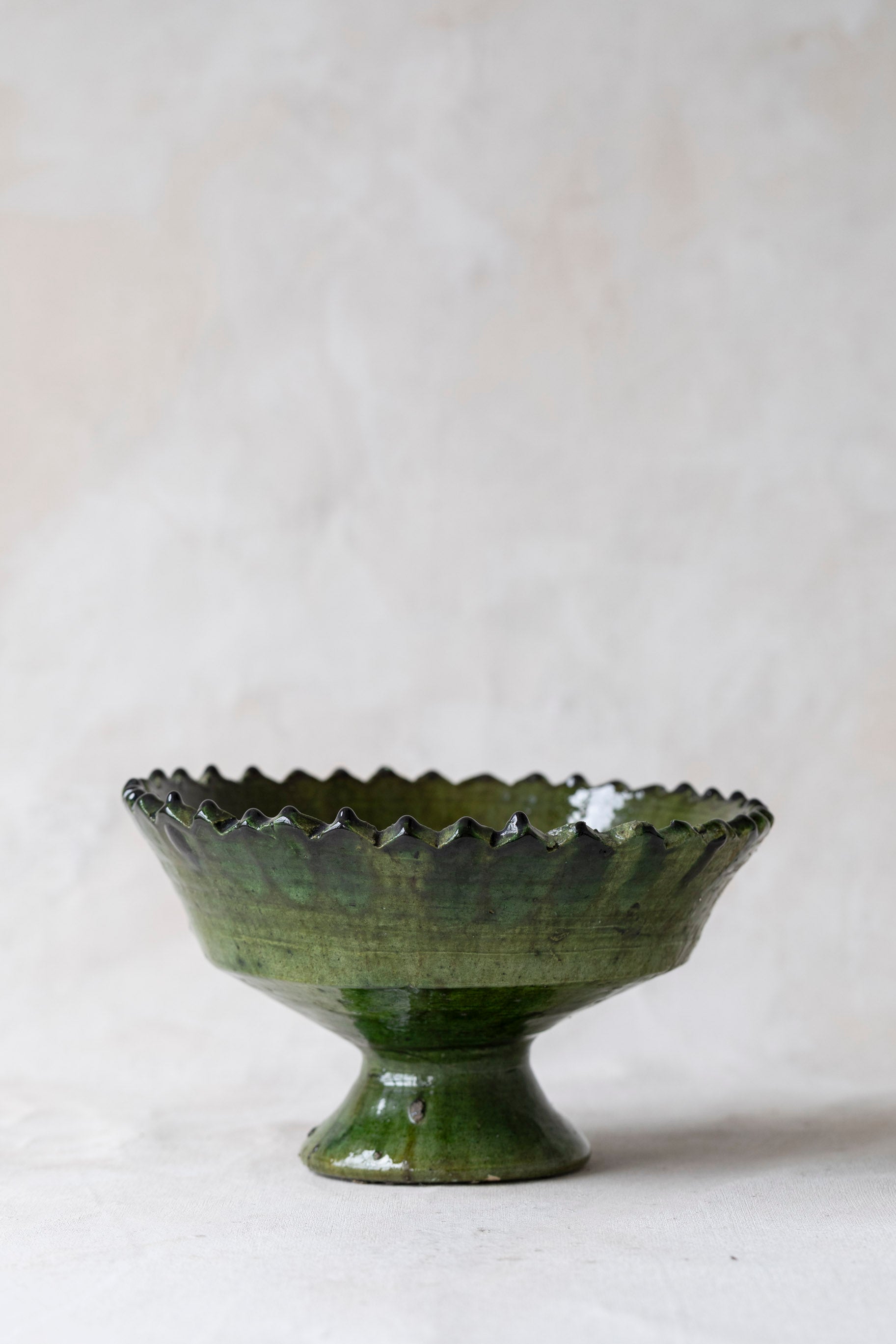 Green Tamegroute Jagged Edge Pedestal Bowl