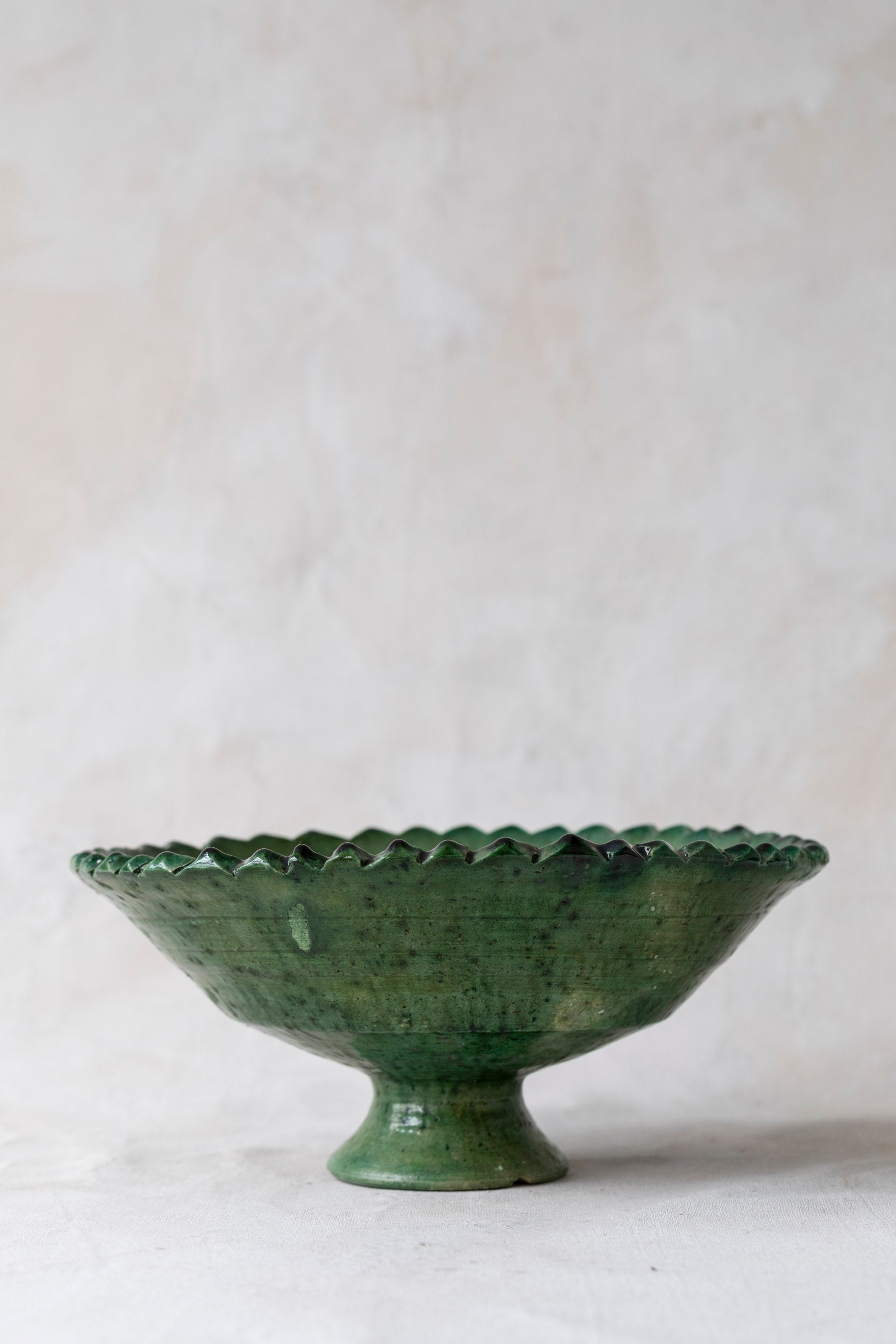 Green Tamegroute Jagged Edge Pedestal Bowl