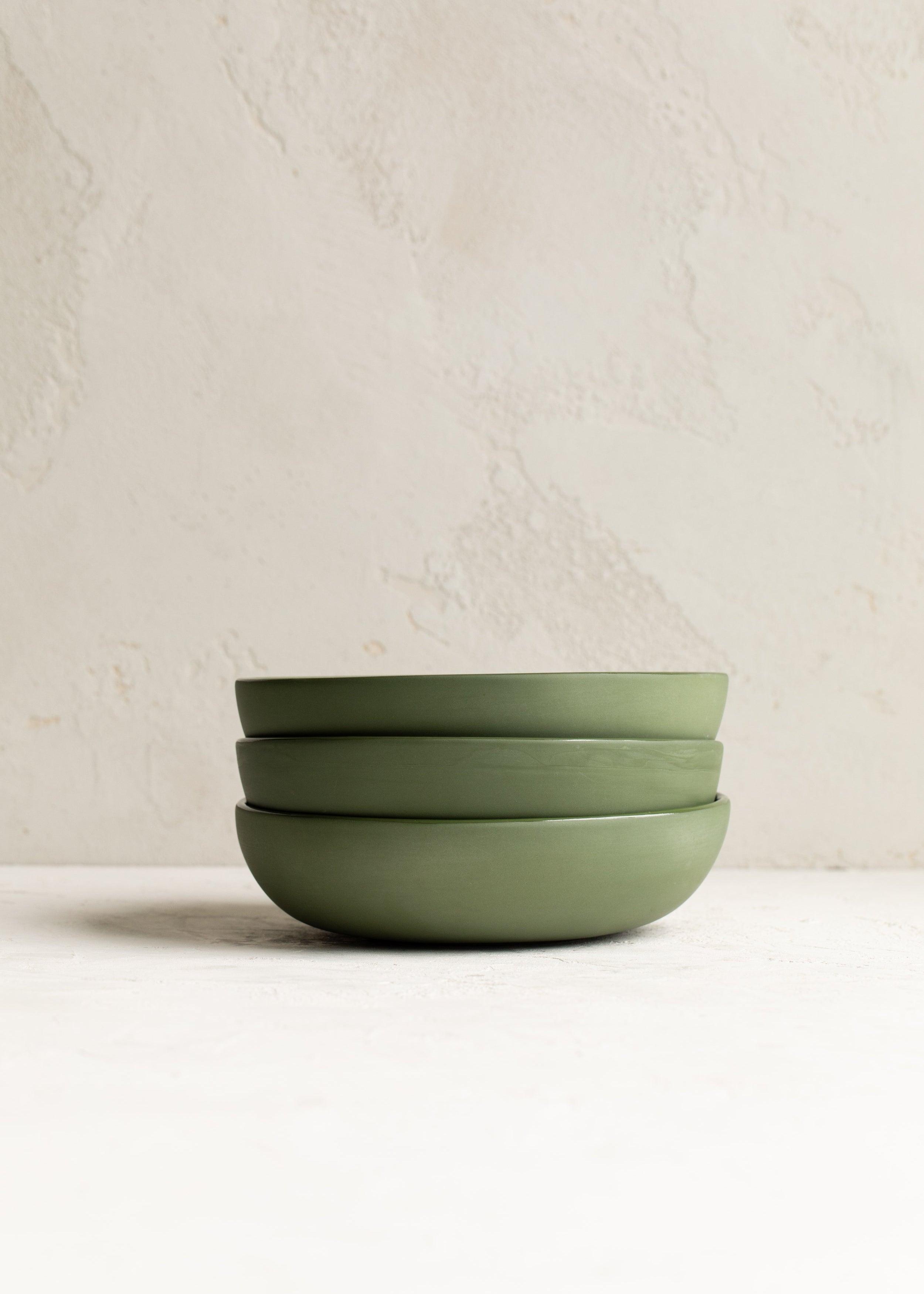 green_porcelain_pasta_bowl.jpg