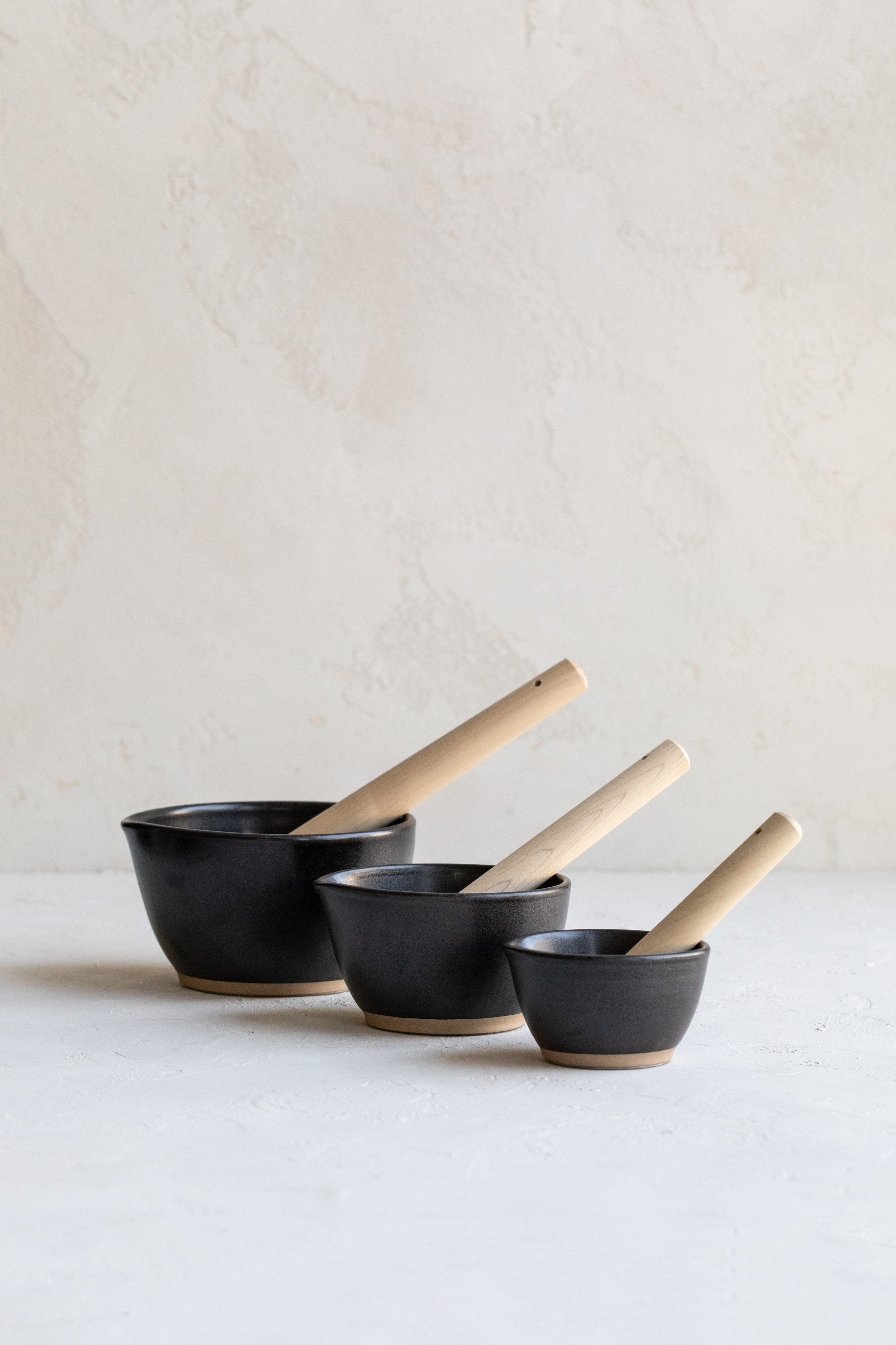 Black Japanese Mortar and Pestle