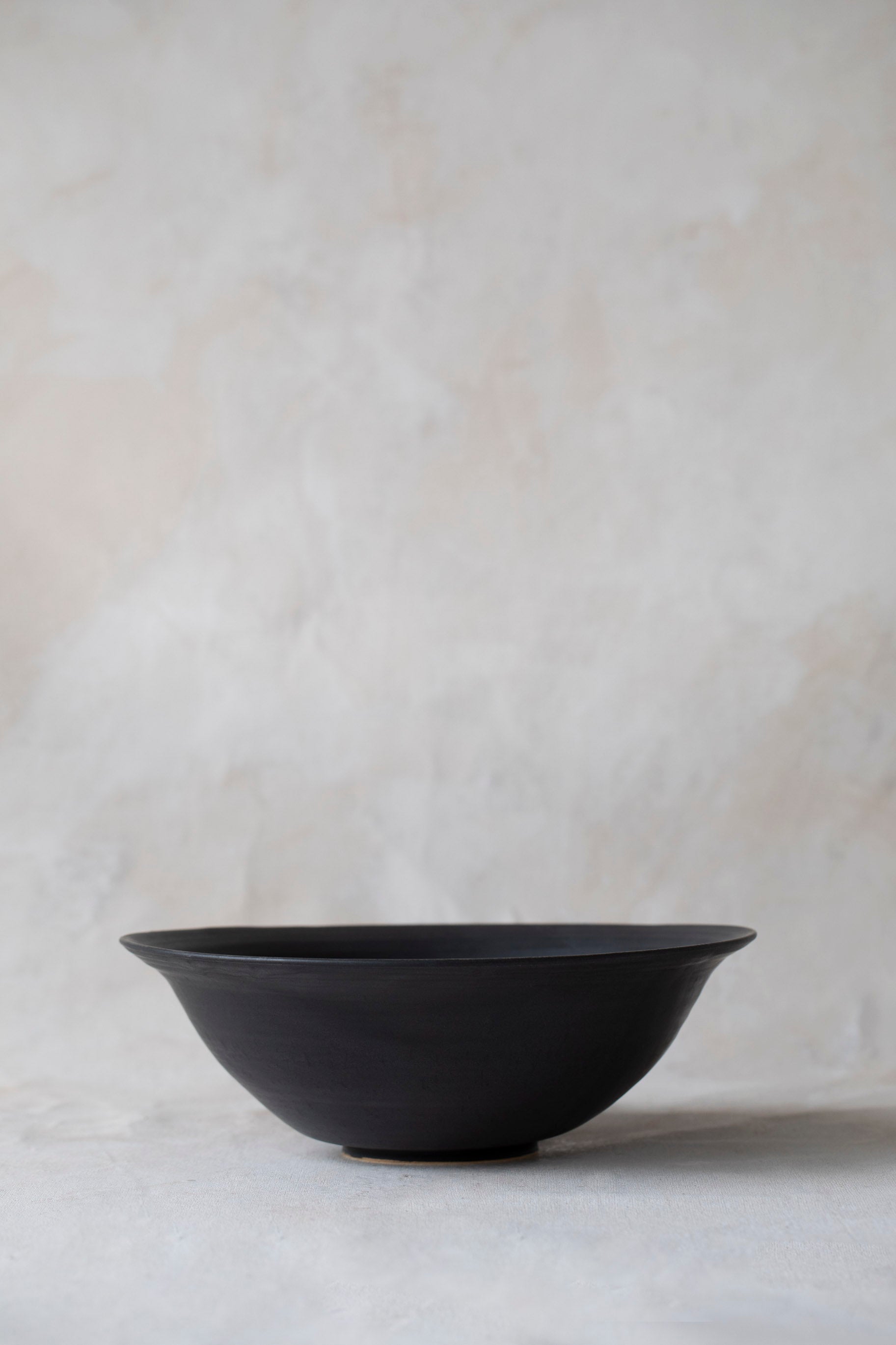 Large Flared Bowl in Black