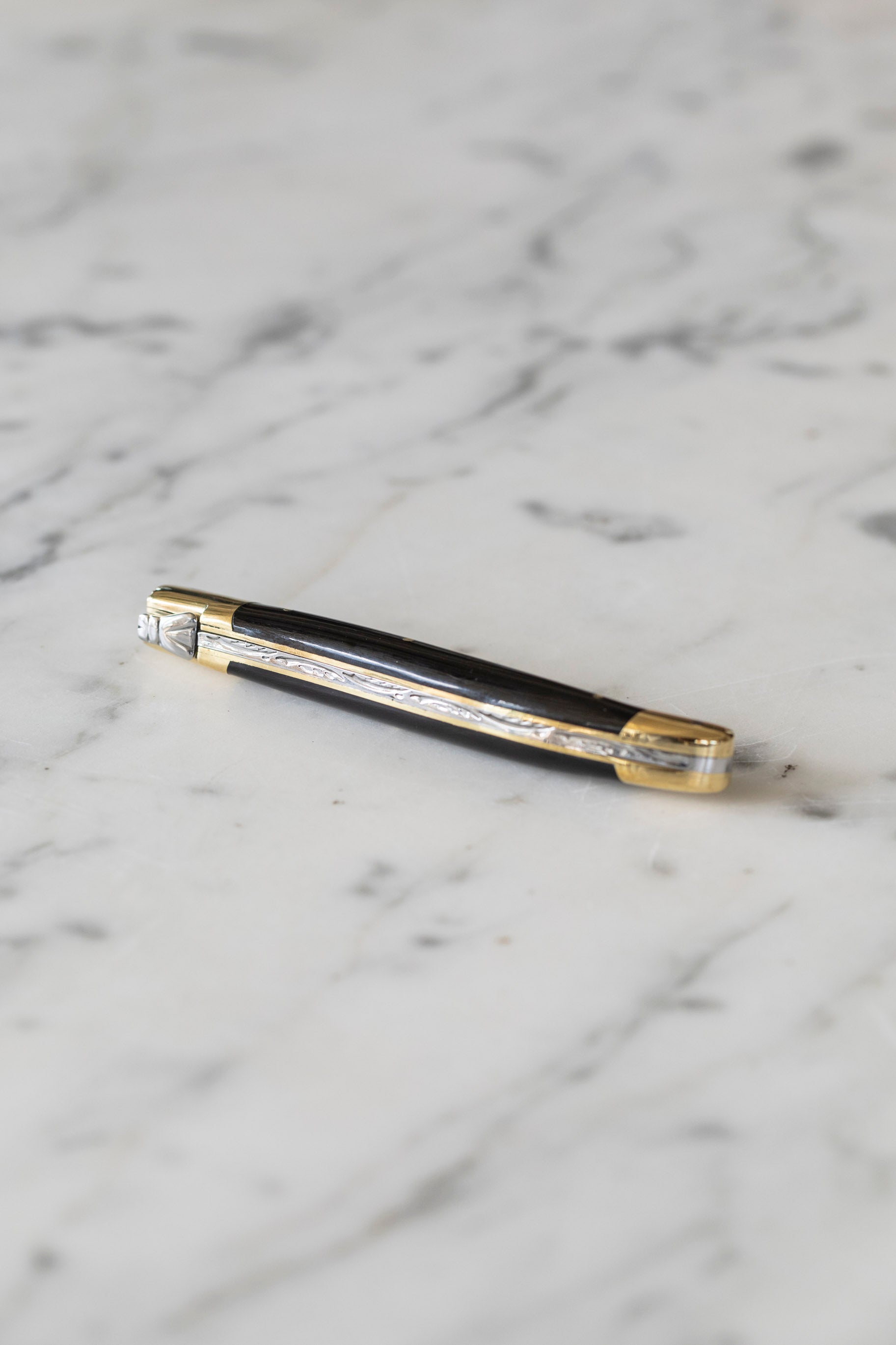 Laguiole en Aubrac Multipurpose Knife in Horn