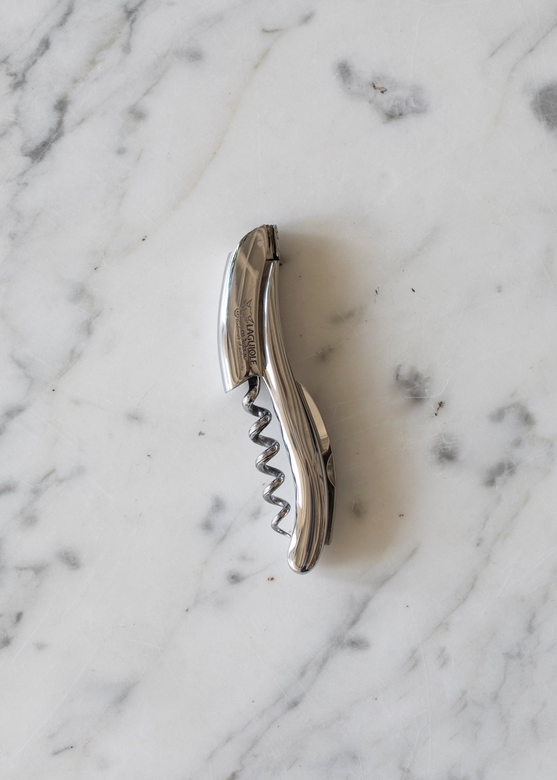 laguiole_en_aubrac_shiny_silver_wine_opener-3.jpg