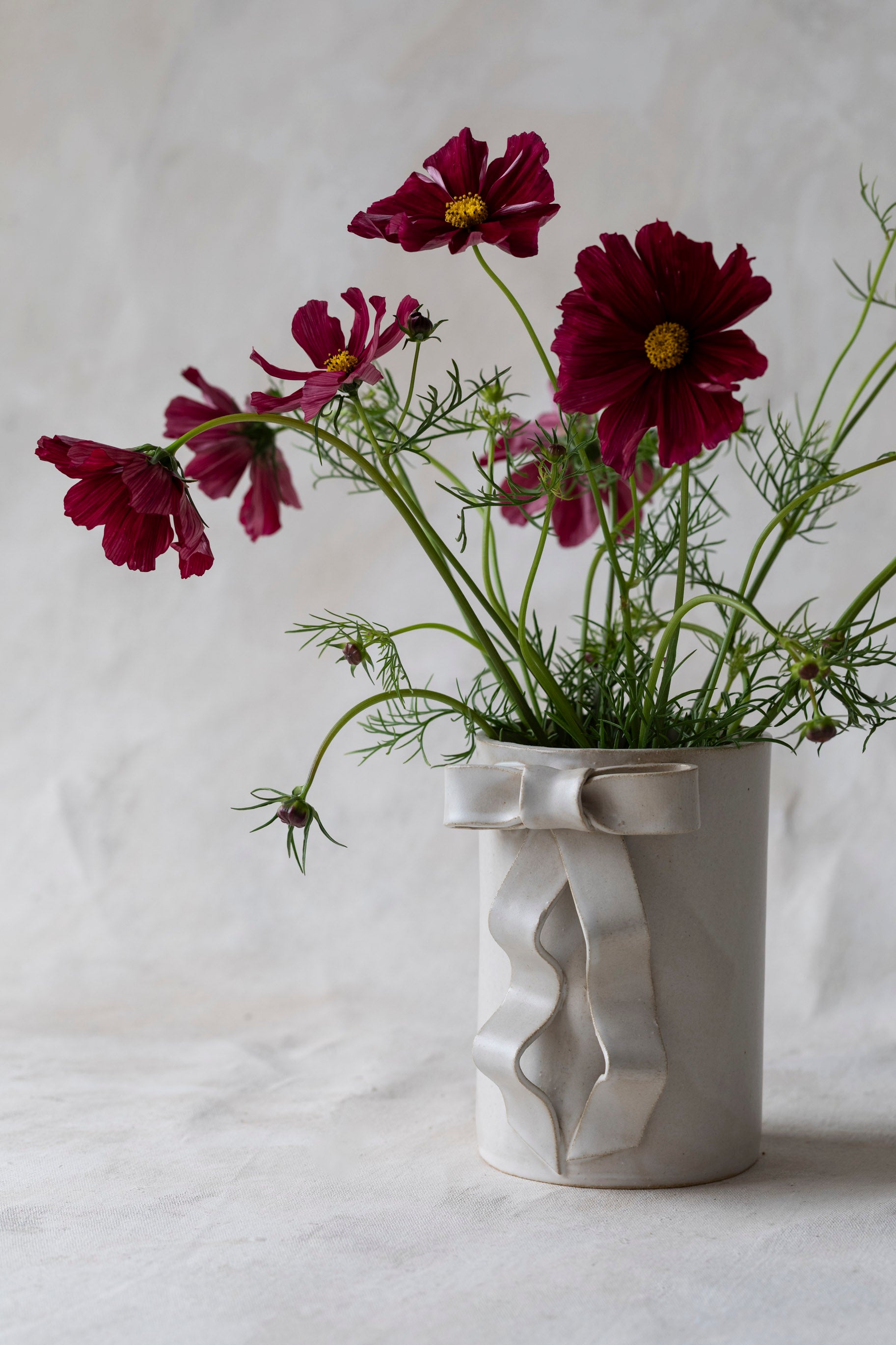 Ribbon Bow Vase