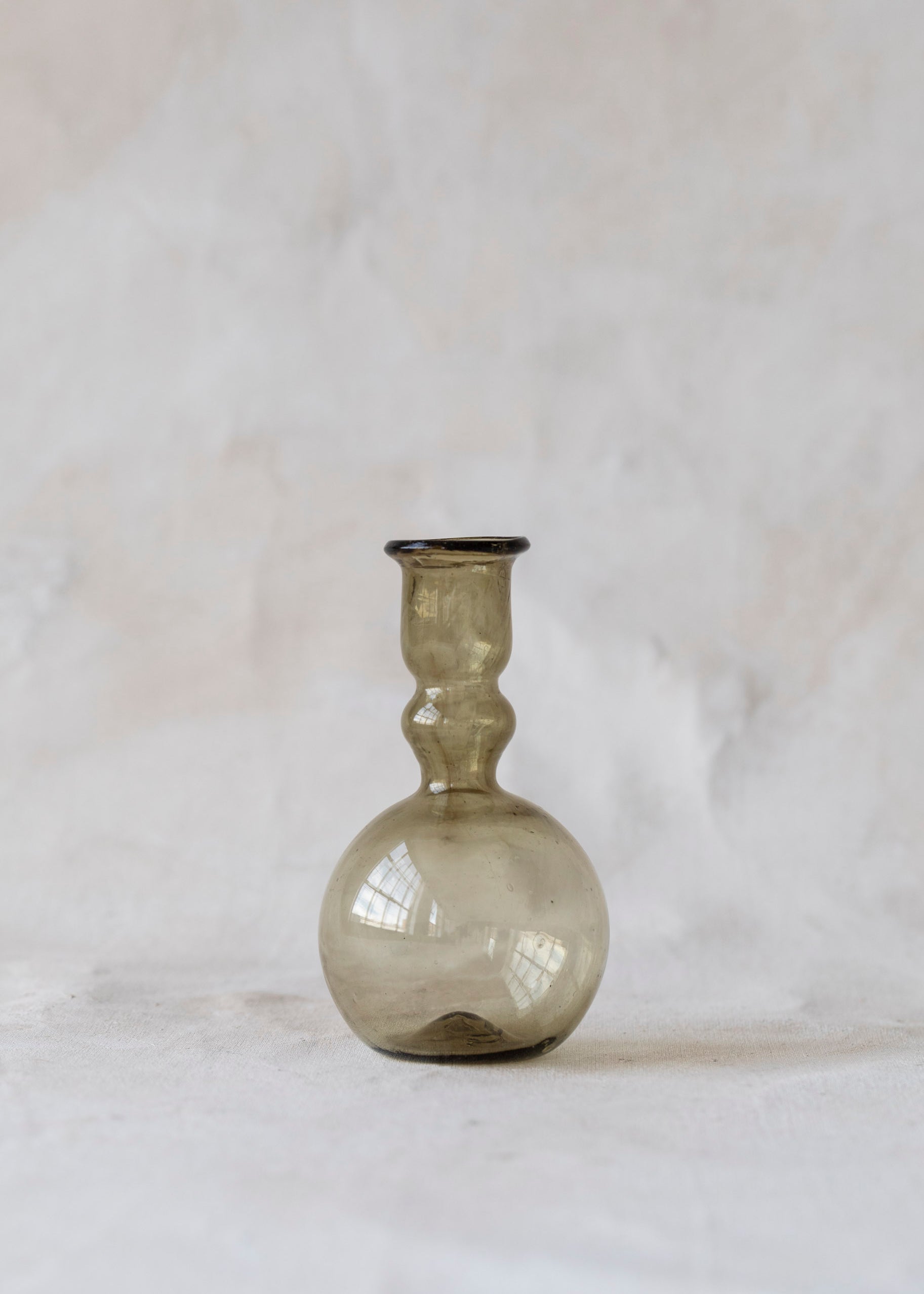 laveno_montebello_fume_vase.jpg