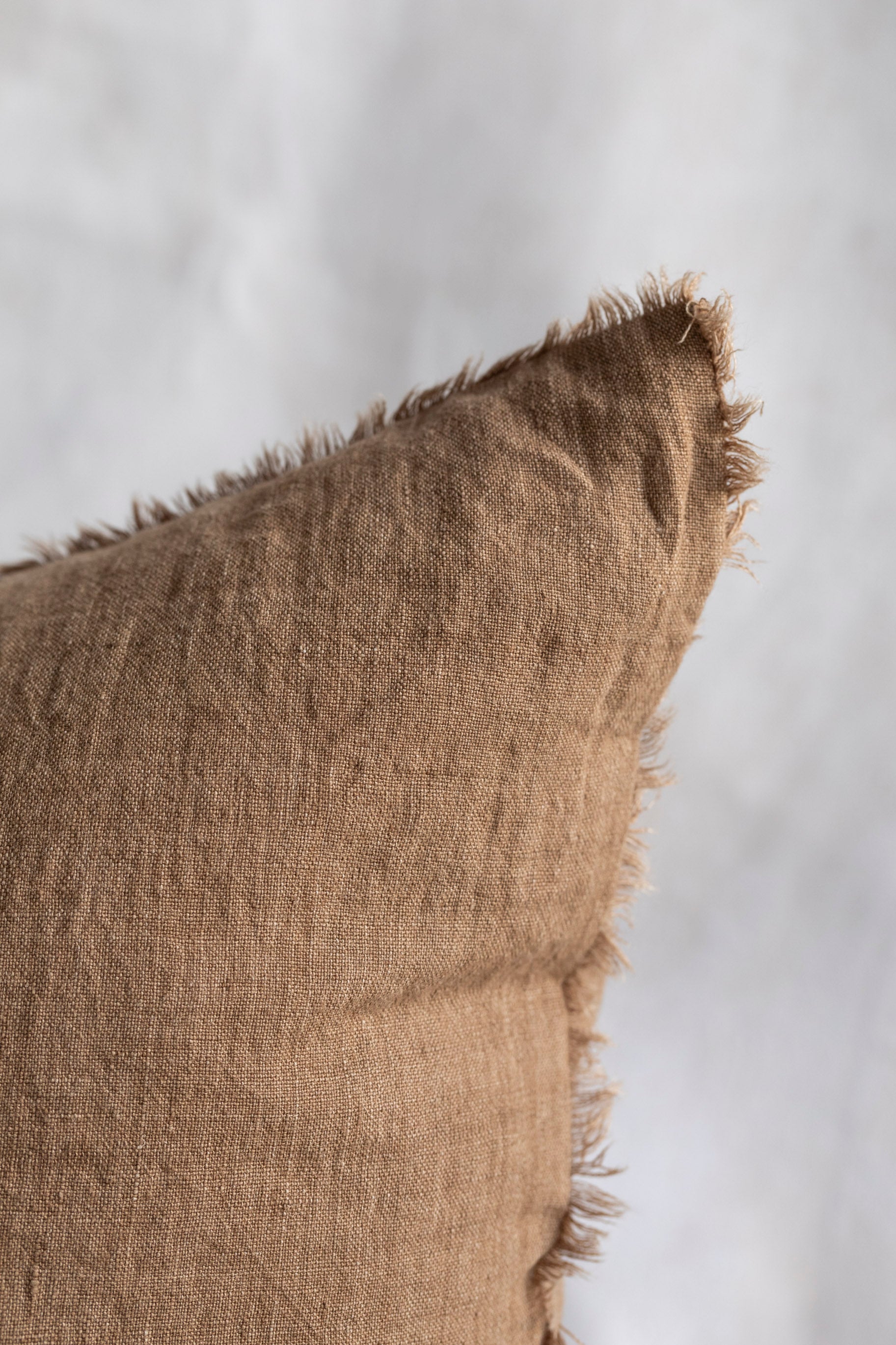 Lina Linen Pillow - Tawny