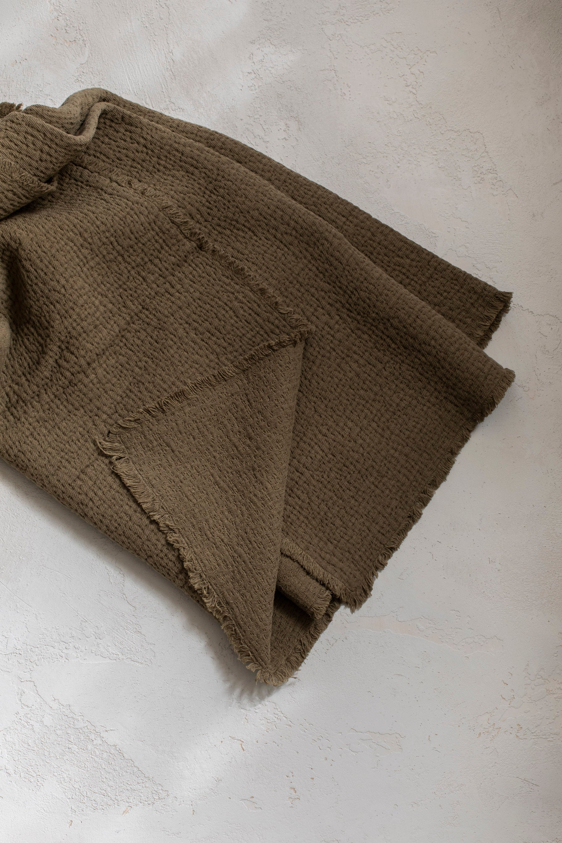 Cantabria Throw - Olive
