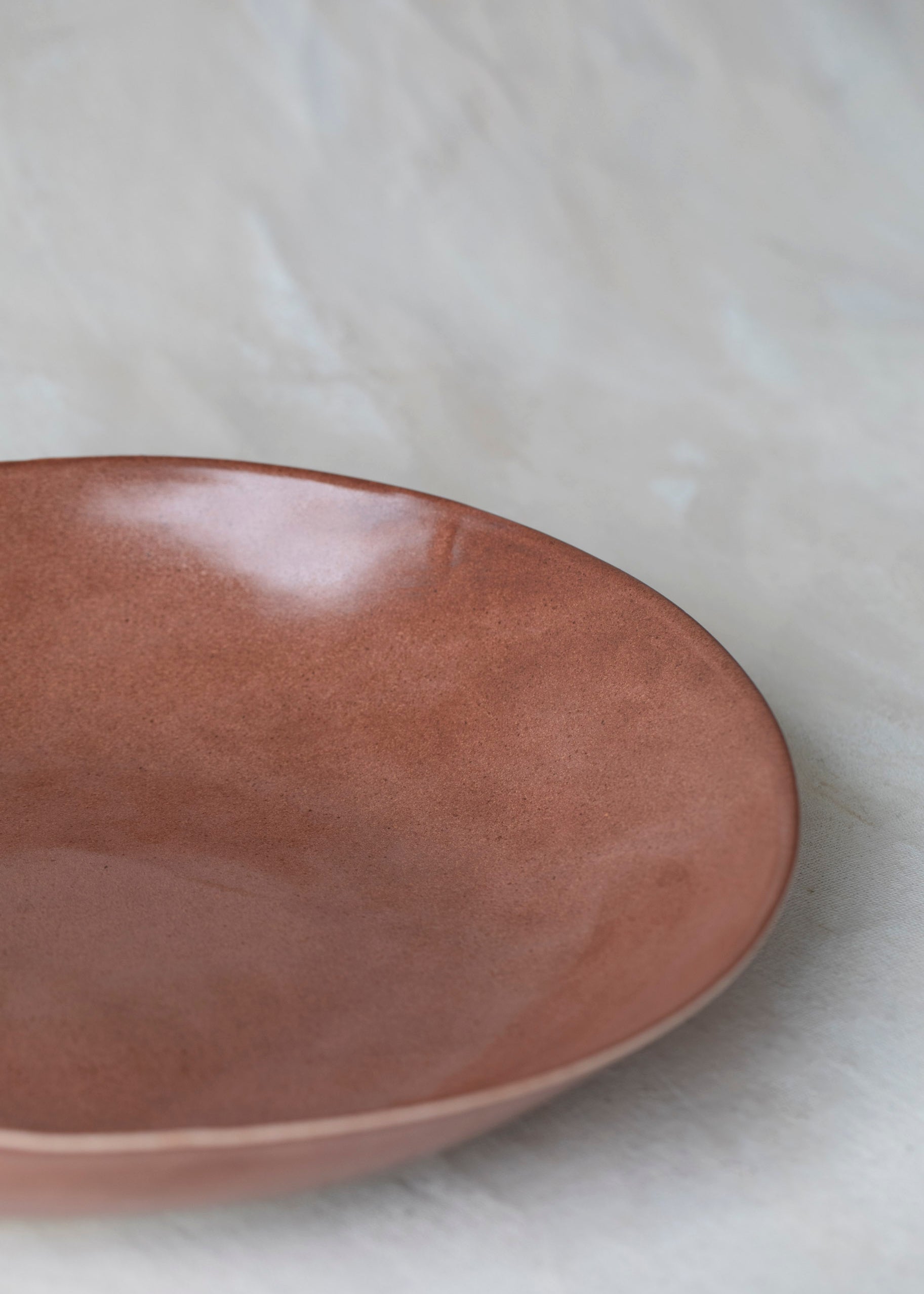 low_wide_bowl_shino-3.jpg