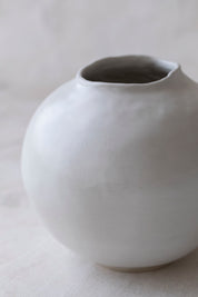 Medium Moon Vase