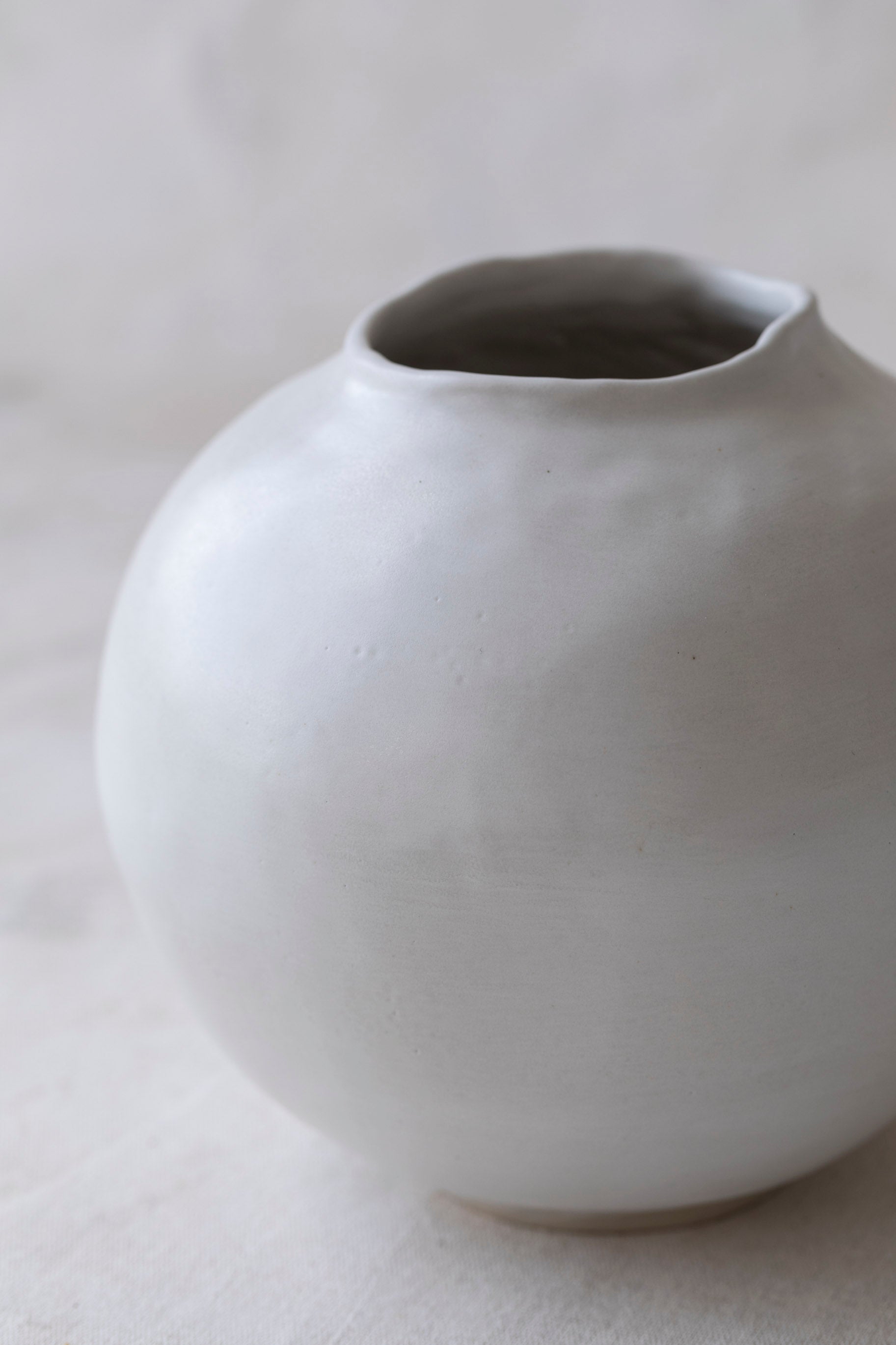 Medium Moon Vase
