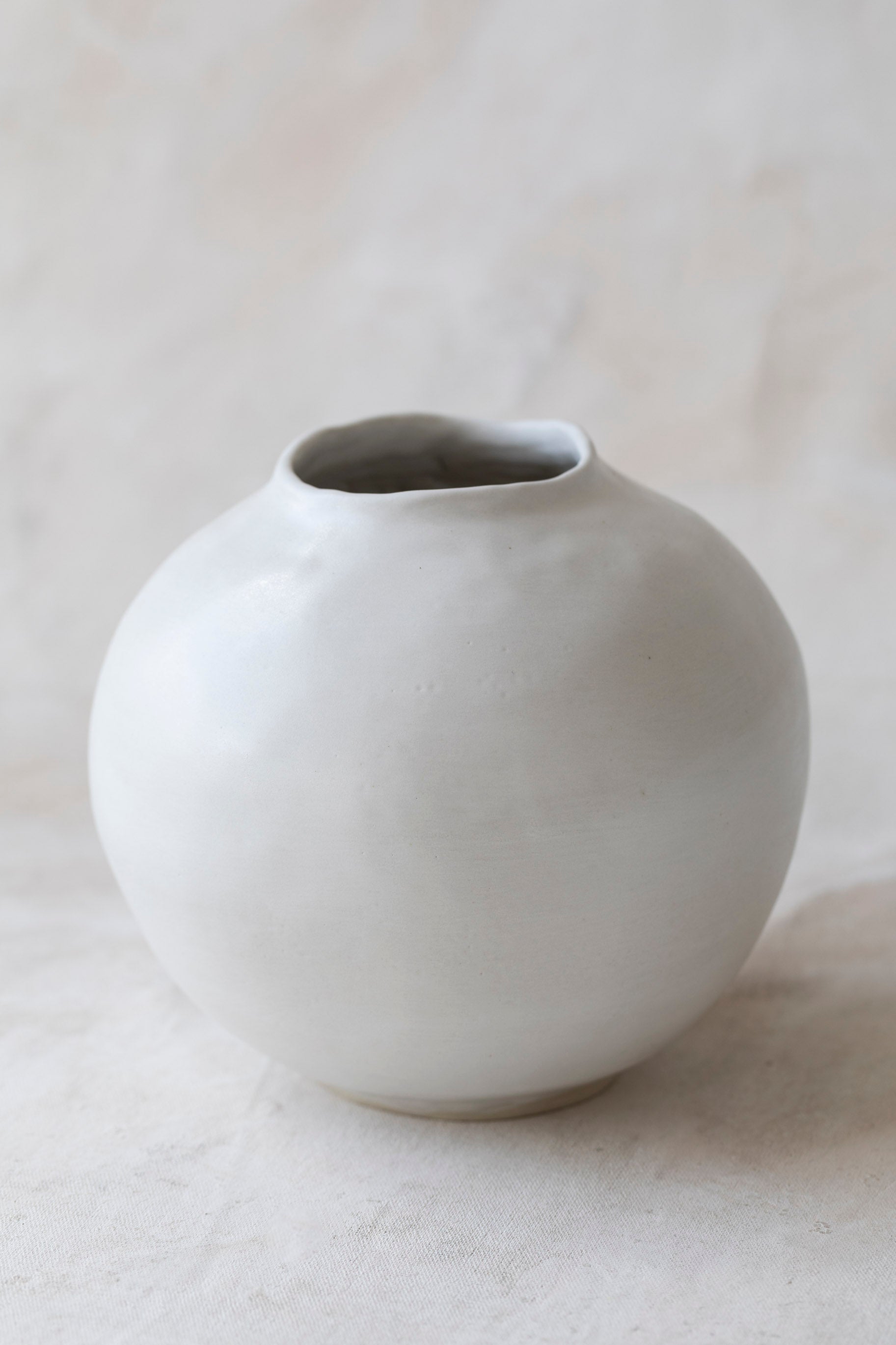 Medium Moon Vase