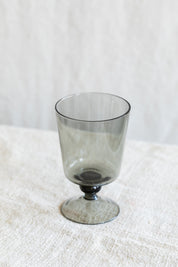 La Mère Red Wine Smoky Glass Set