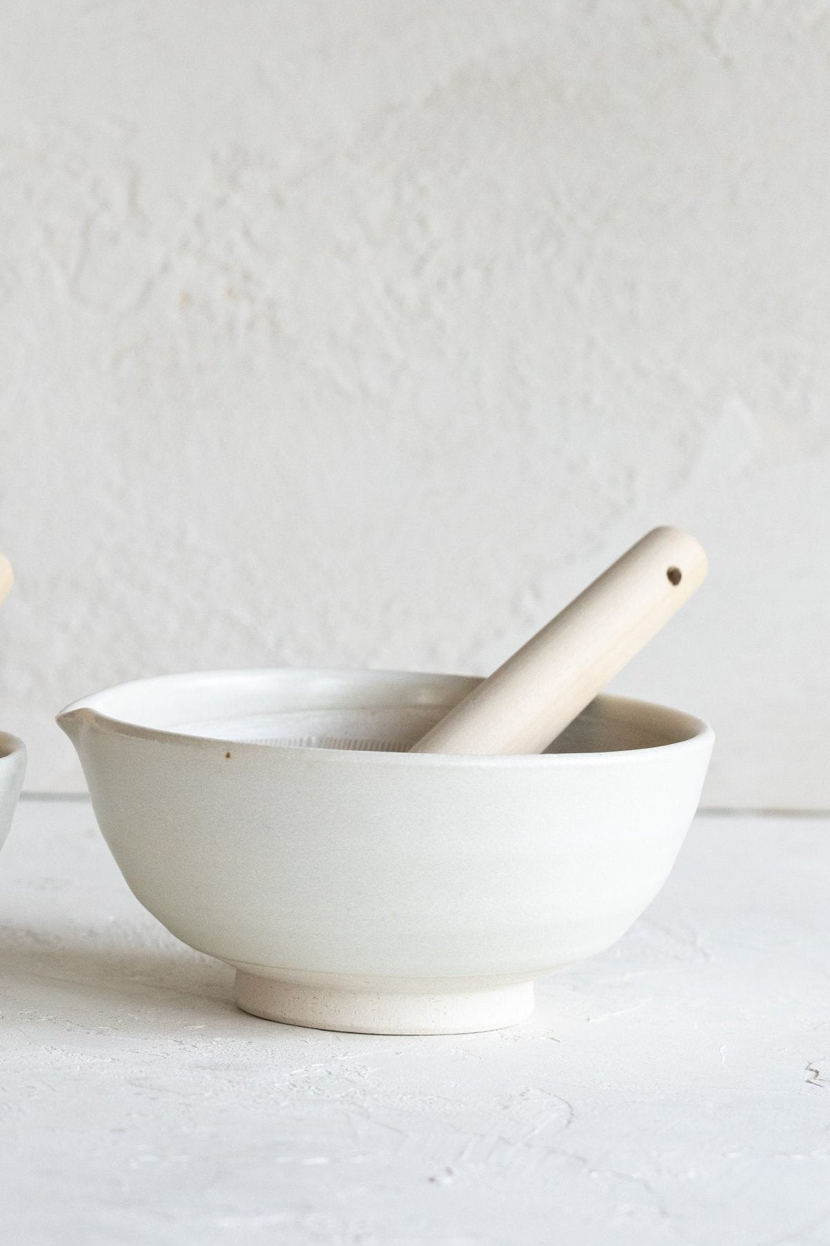 Cream Ceramic Mortar and Pestle Set
