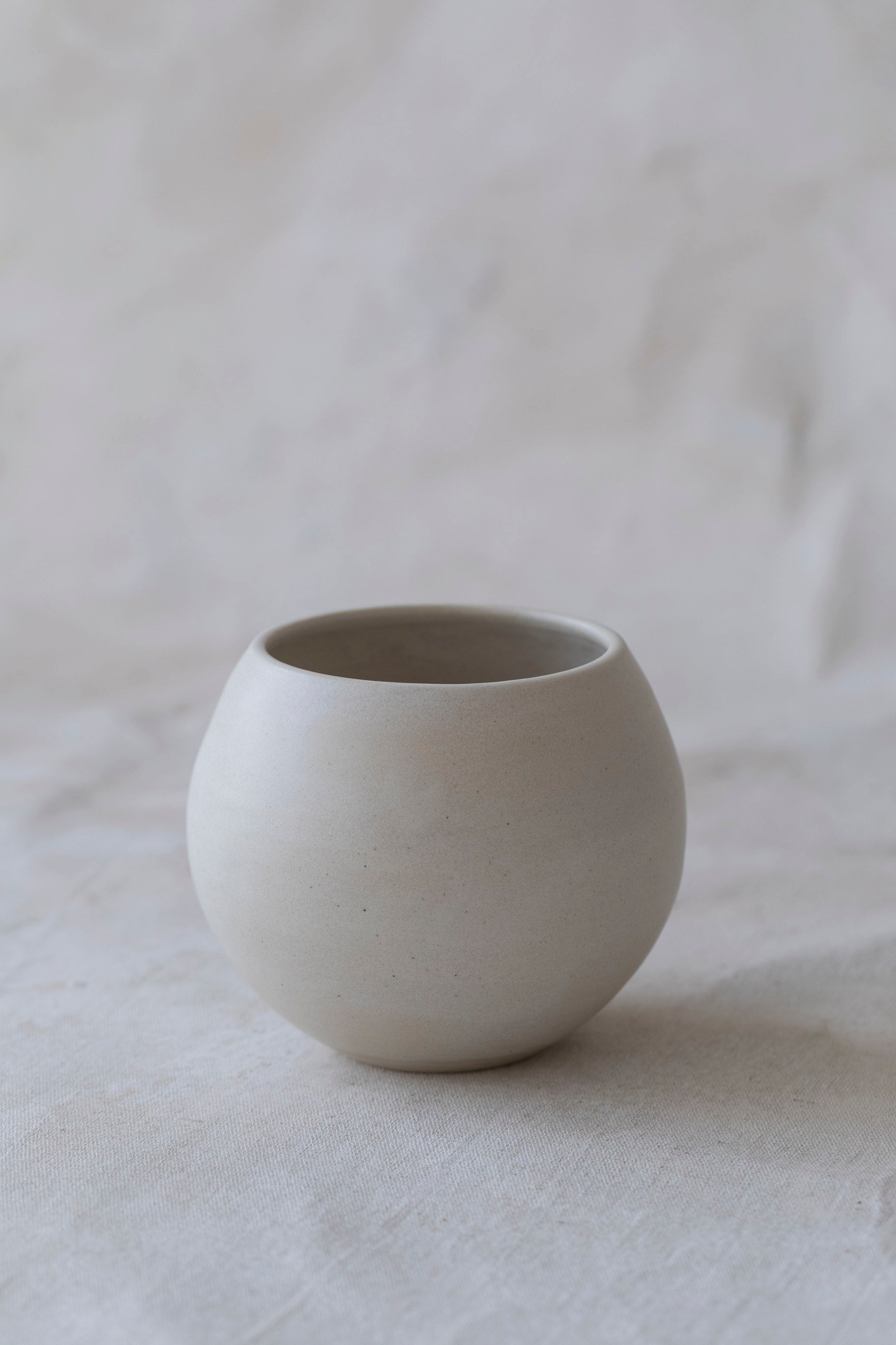 Small Oatmeal Moon Vase