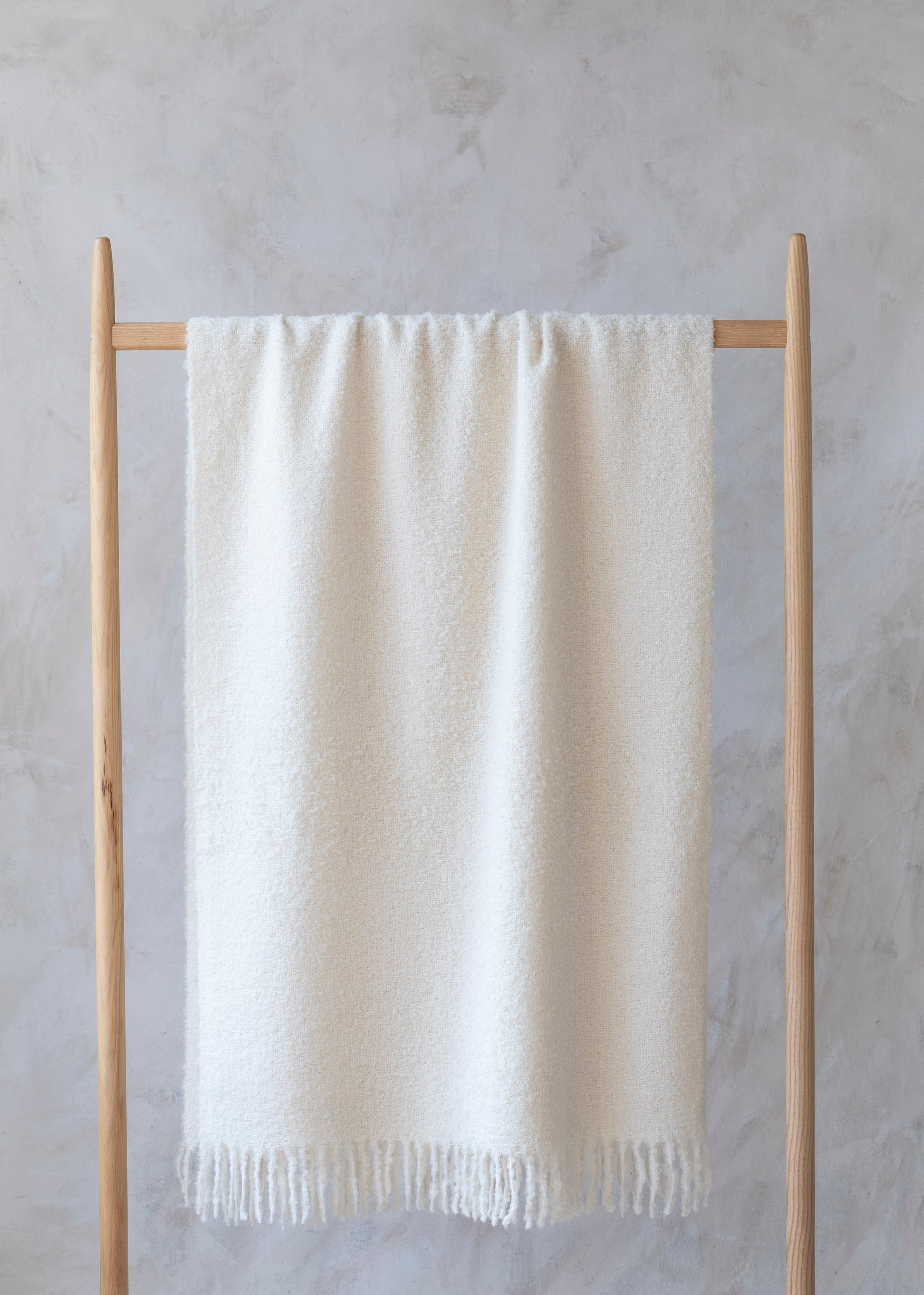 Alpaca Boucle Throw