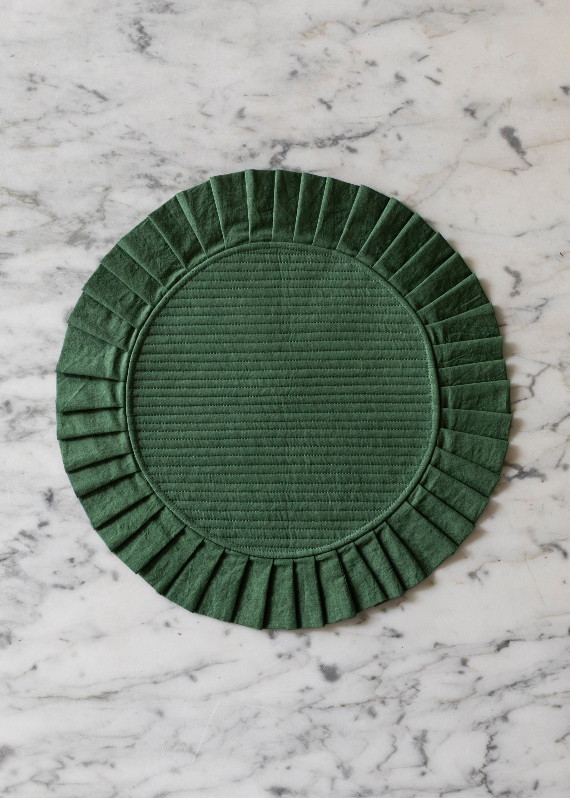 olive_round_placemat.jpg