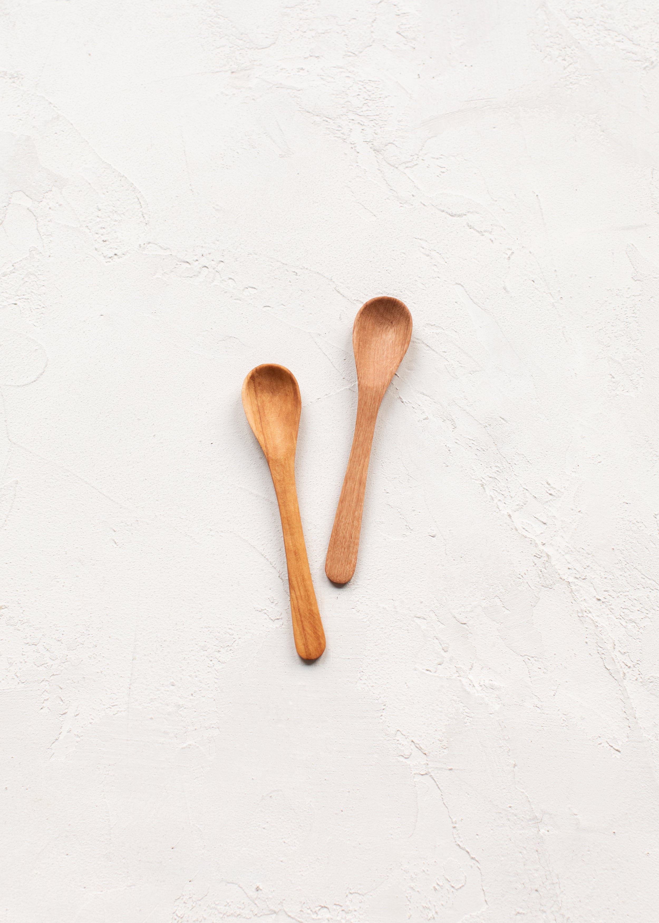 olive_wood_mini_spoons.jpg