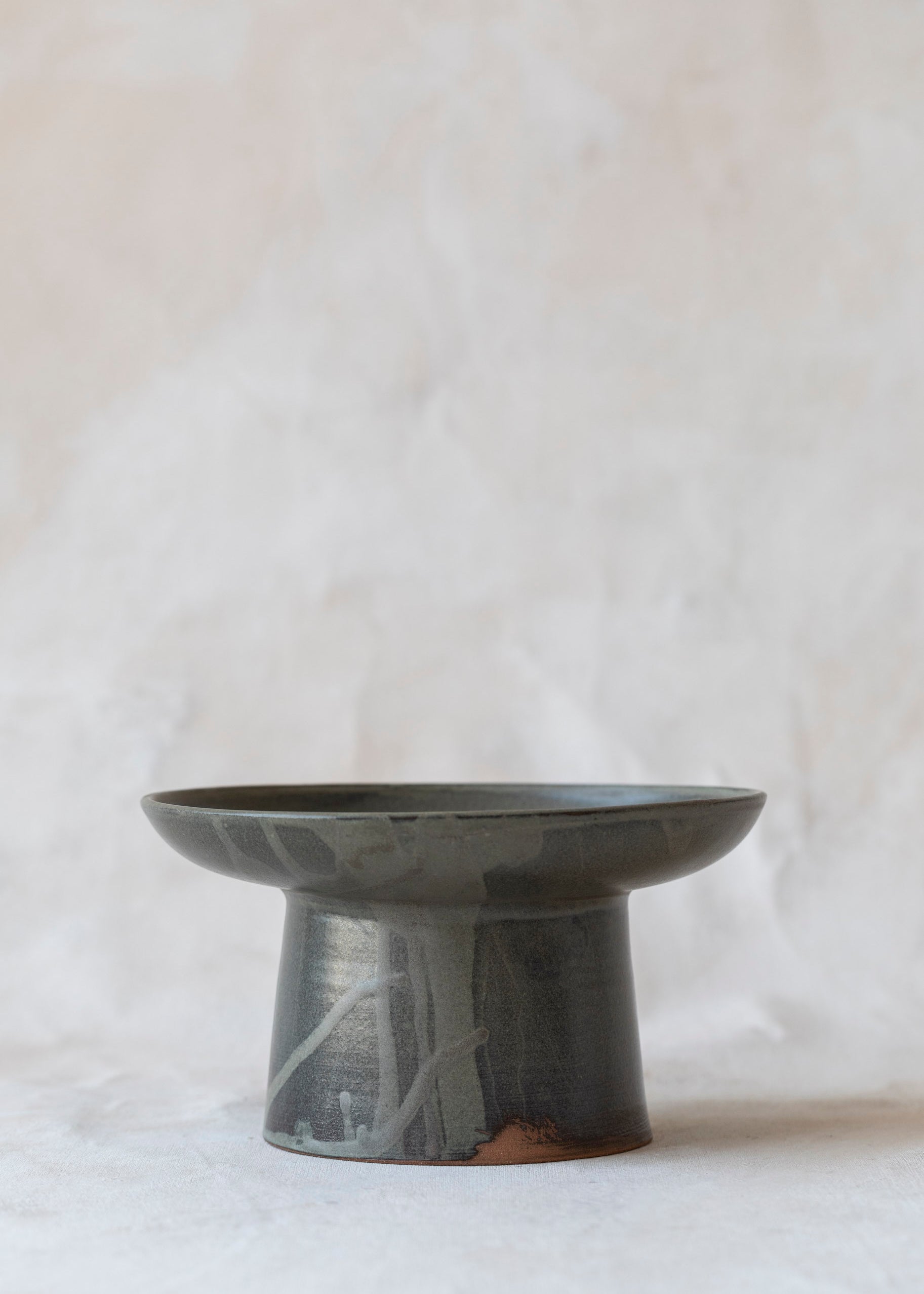 pedestal_serving_bowl_charcoal-2.jpg
