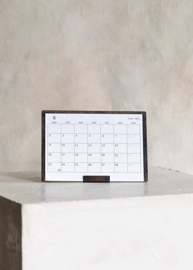 picu_rust_brass_desk_calendar-2.jpg