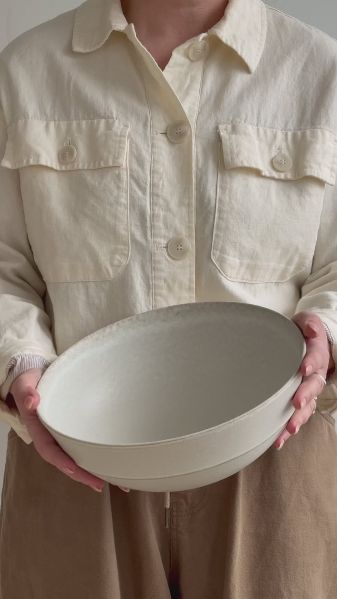 Pillar Deep Serving Bowl
