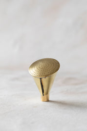 Round Brass Rose - Fine Spray
