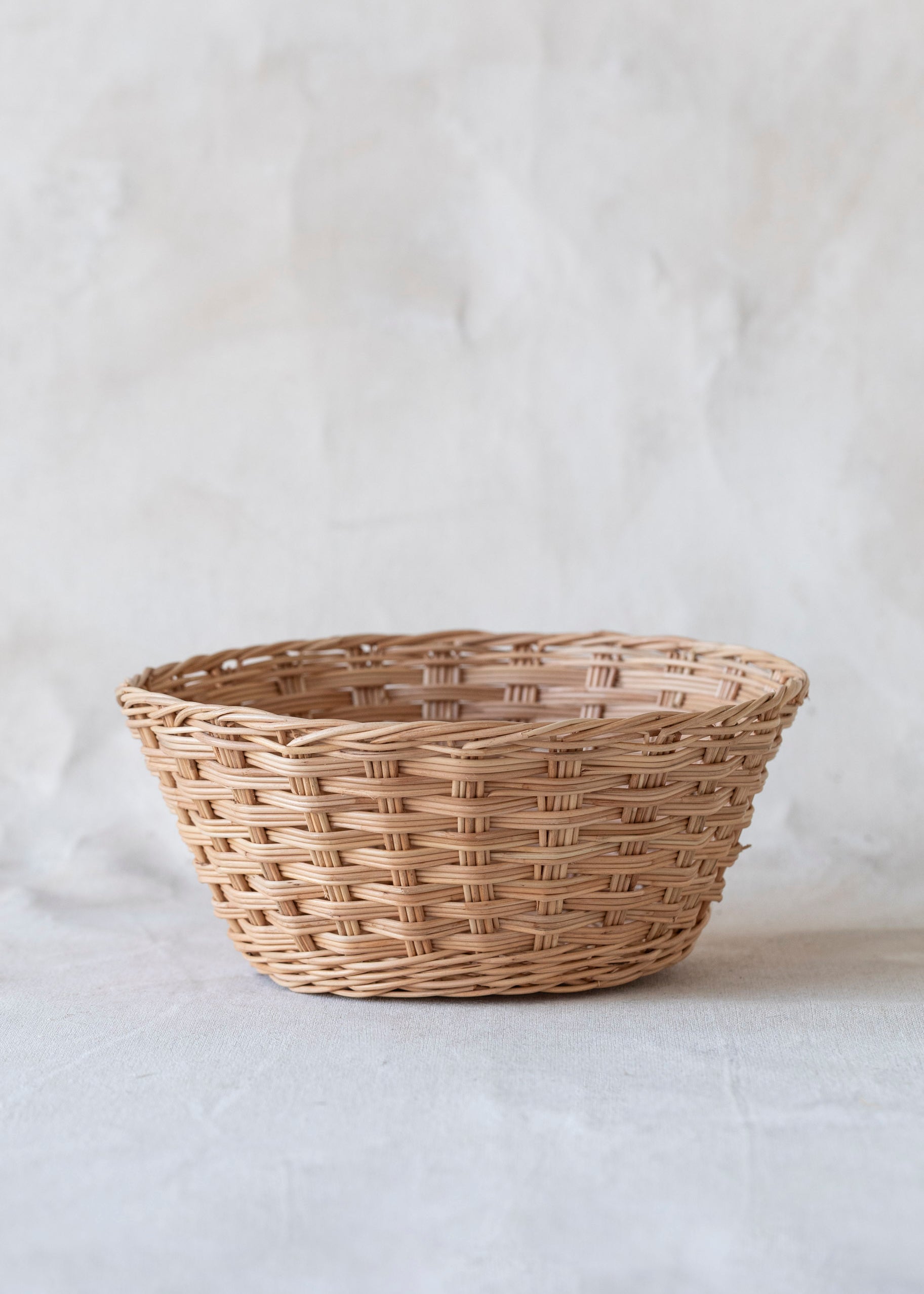 round_rattan_bread_basket-2.jpg