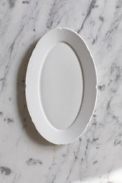 Silhouette White Oval Plate
